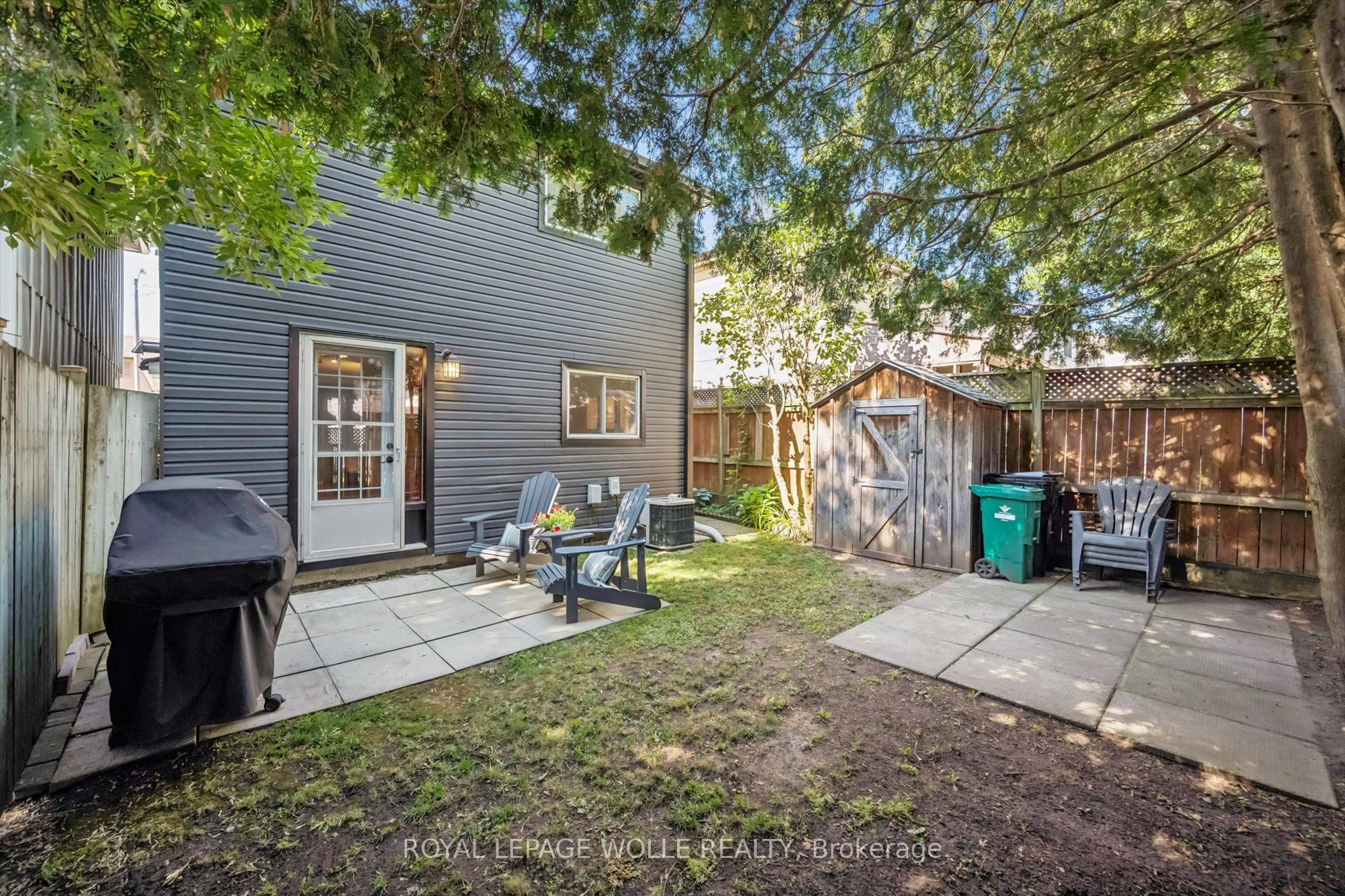 460 Parkview Crescent Property Photo 27