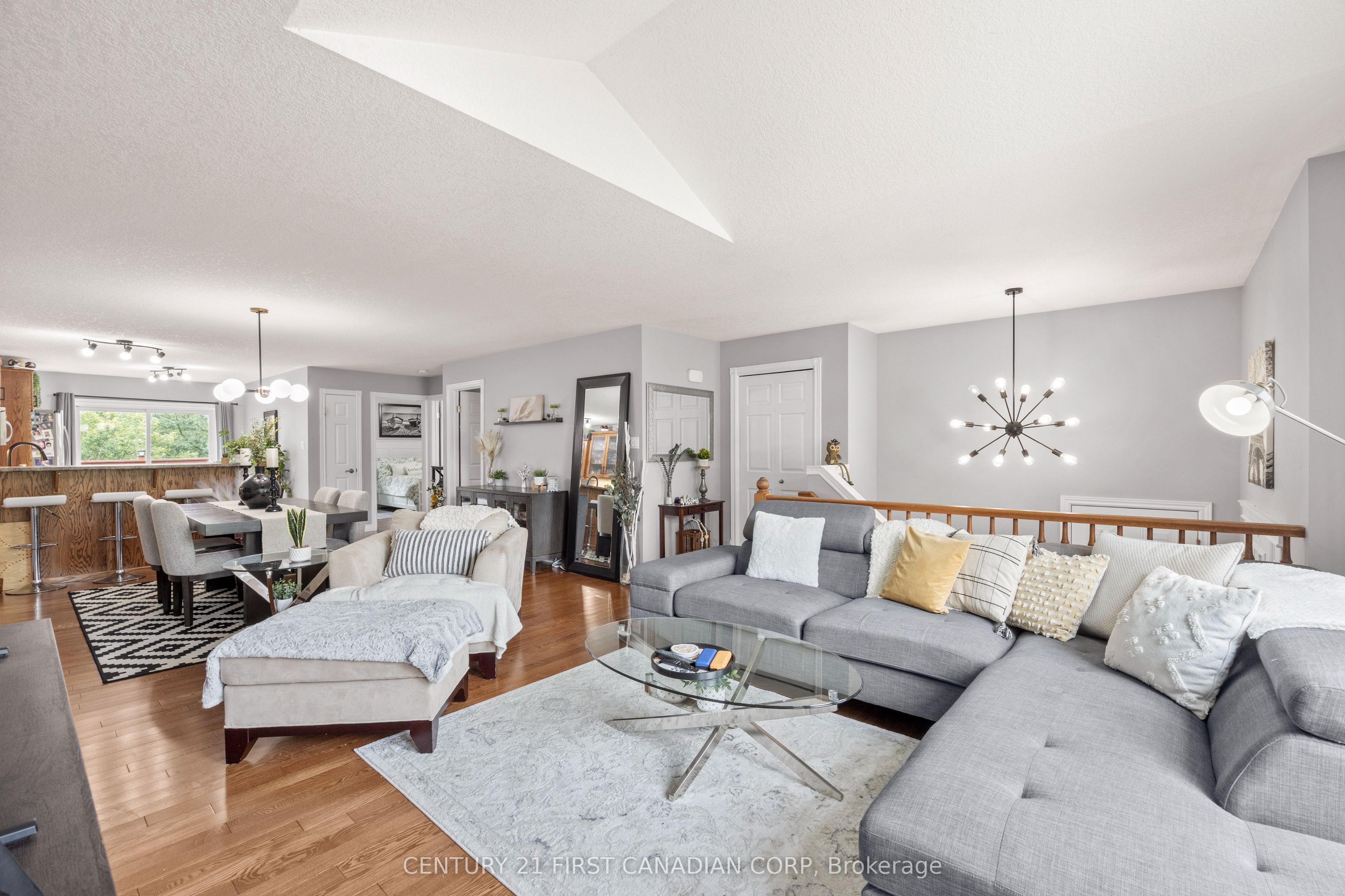 34 Brock Street Property Photo 10