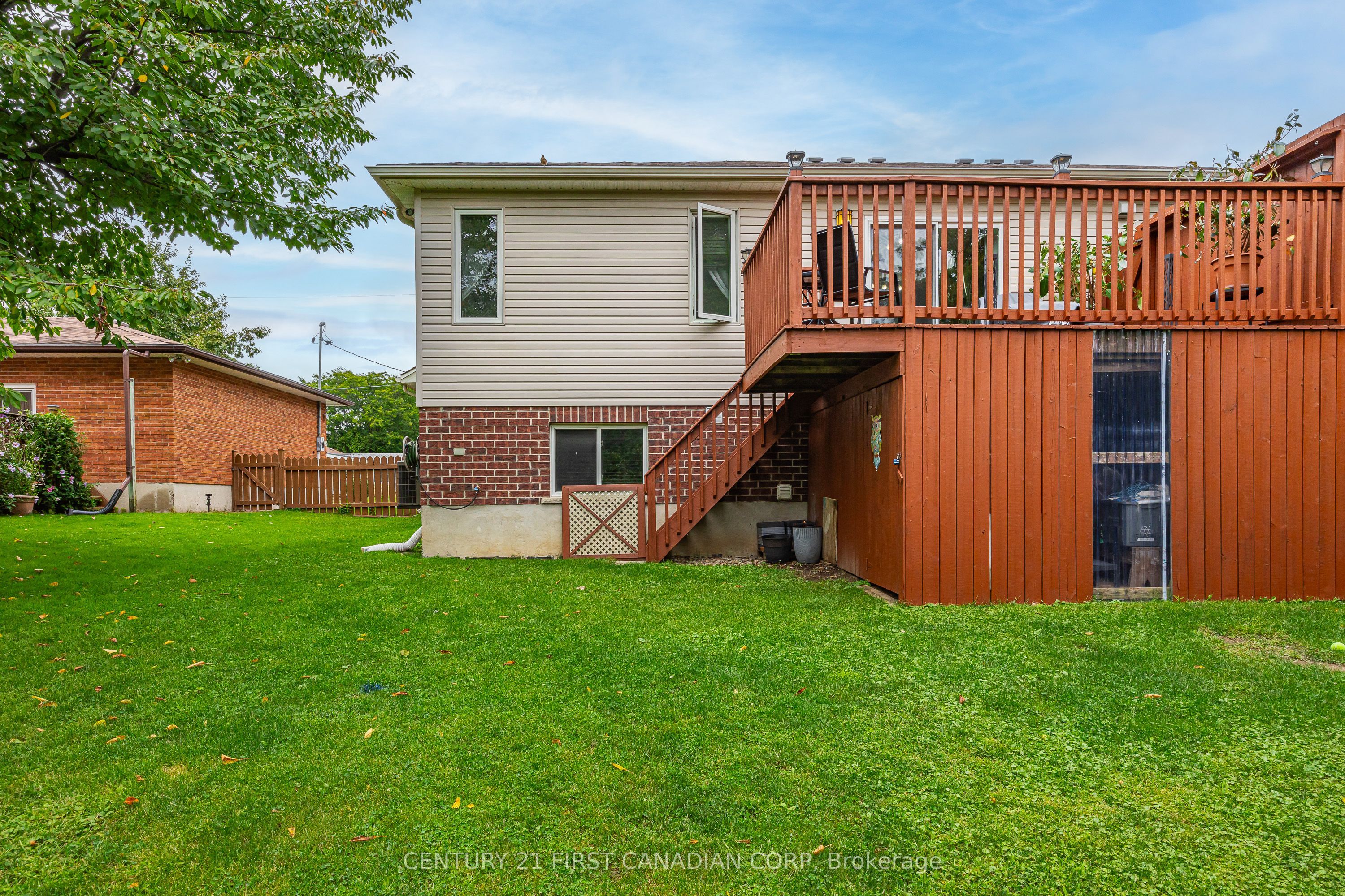 34 Brock Street Property Photo 39
