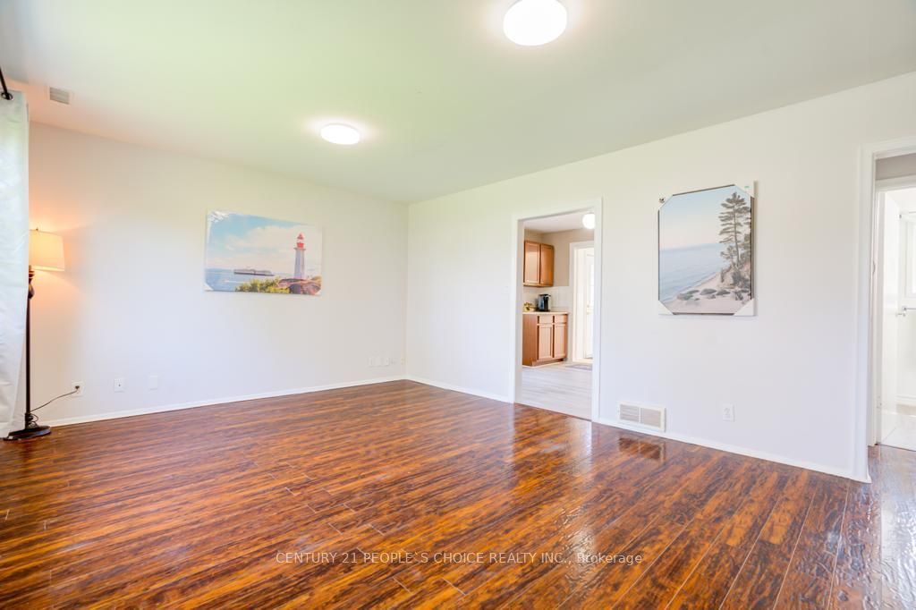 7684 Badger Road Property Photo 13