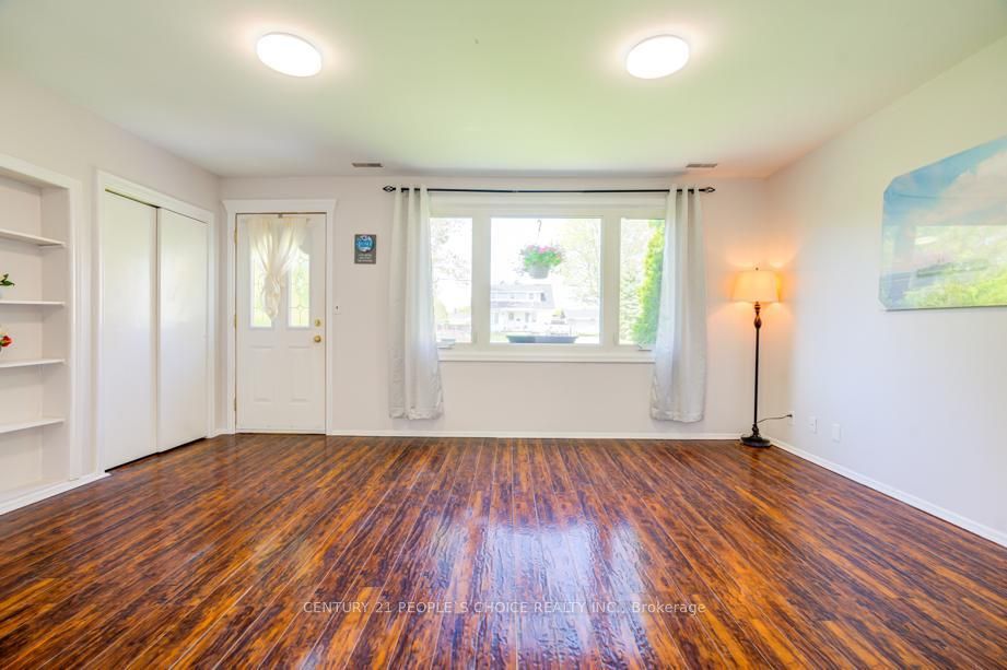 7684 Badger Road Property Photo 15