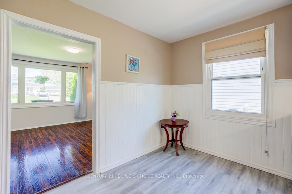7684 Badger Road Property Photo 17
