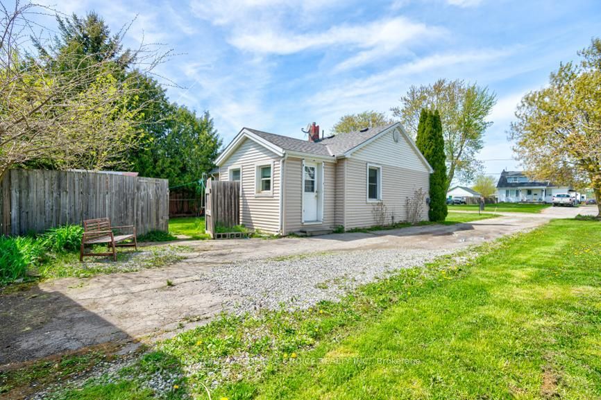7684 Badger Road Property Photo 31
