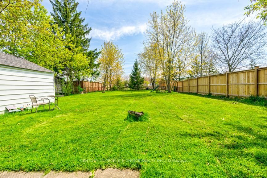 7684 Badger Road Property Photo 32