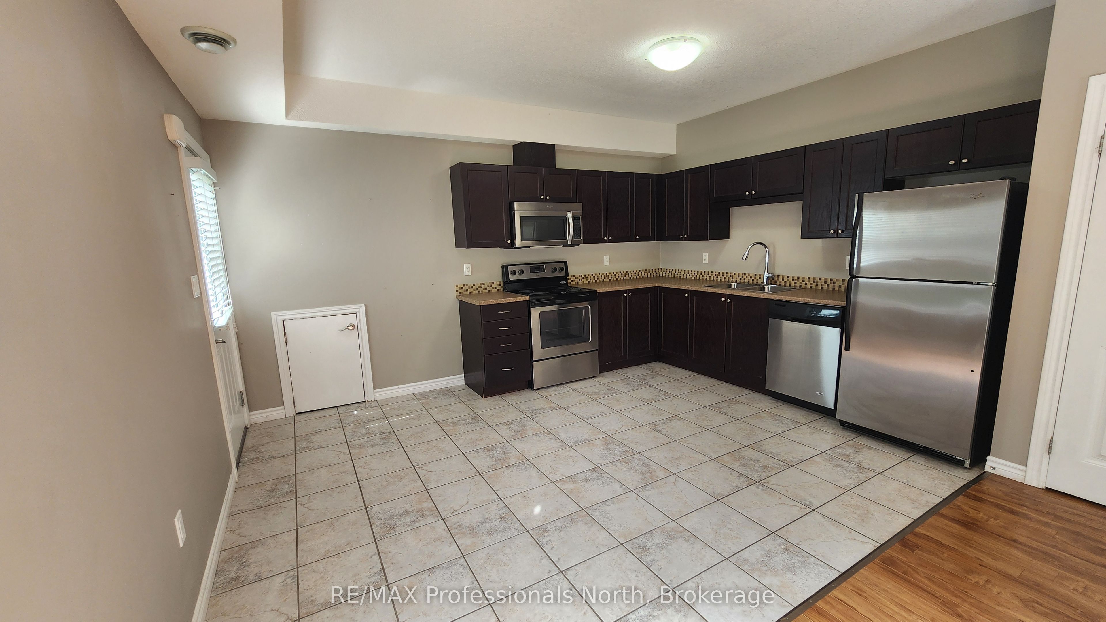 33 Goodwin Drive Property Photo 28