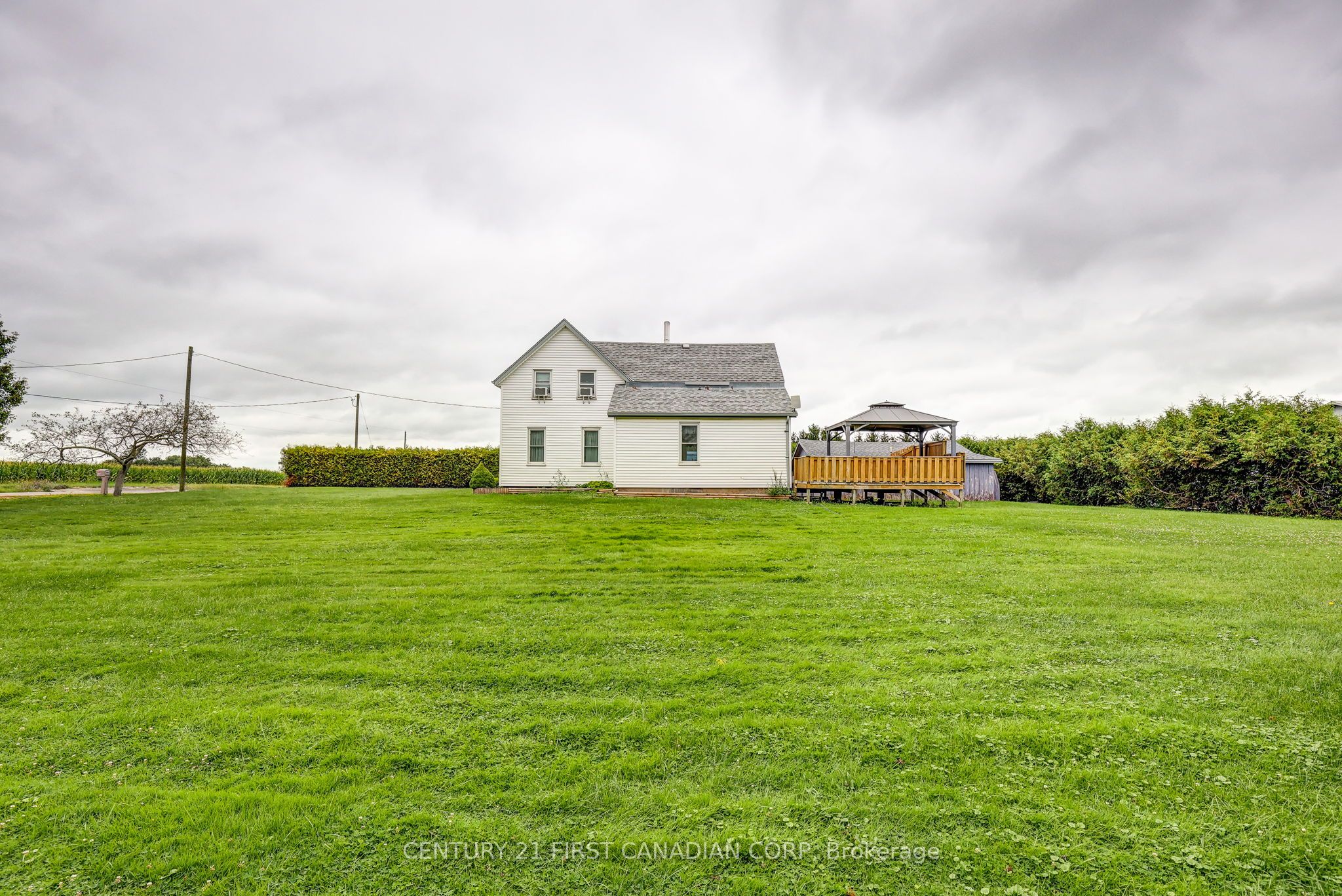 45687 Fruit Ridge Line Property Photo 4