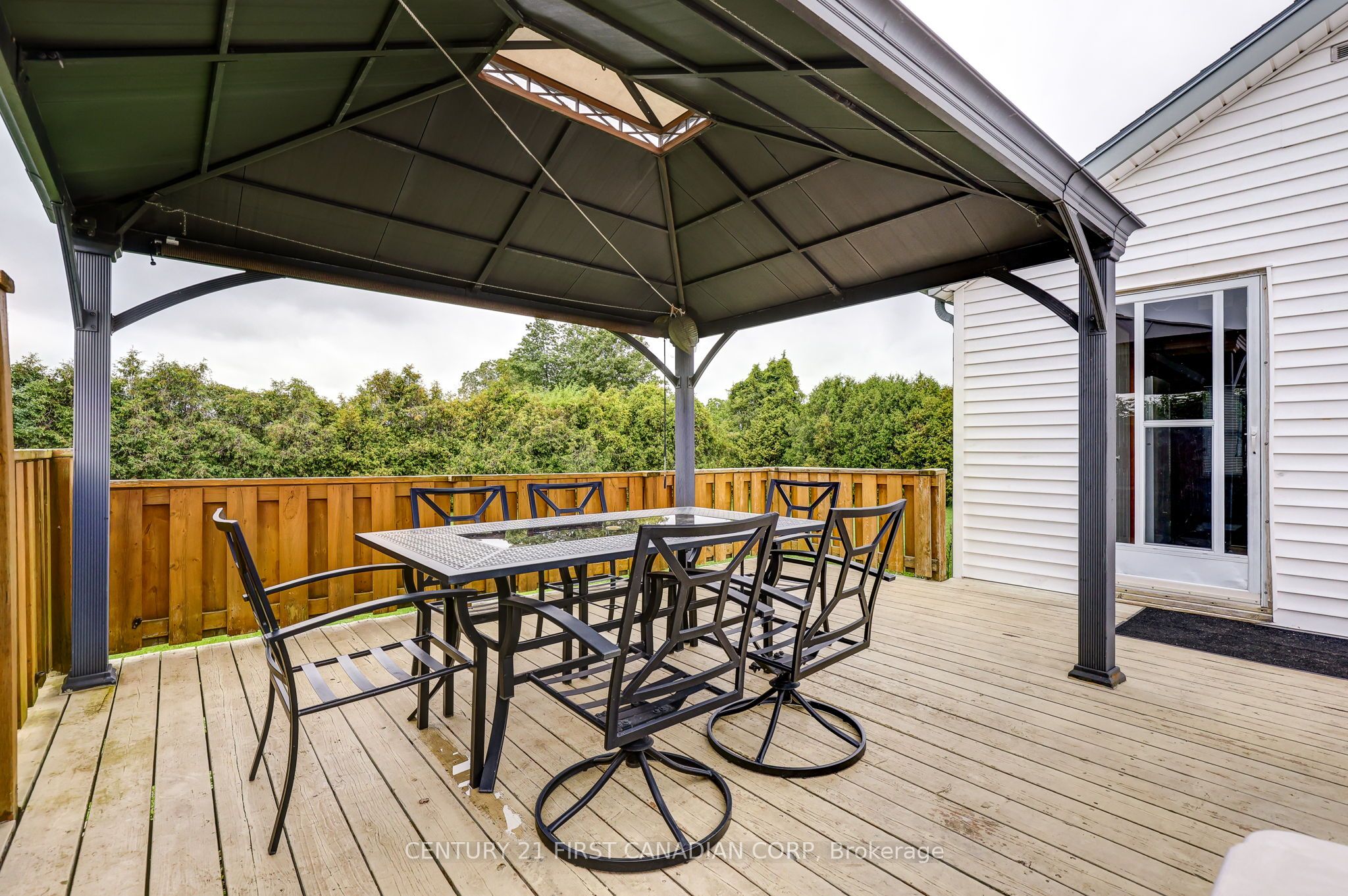 45687 Fruit Ridge Line Property Photo 9