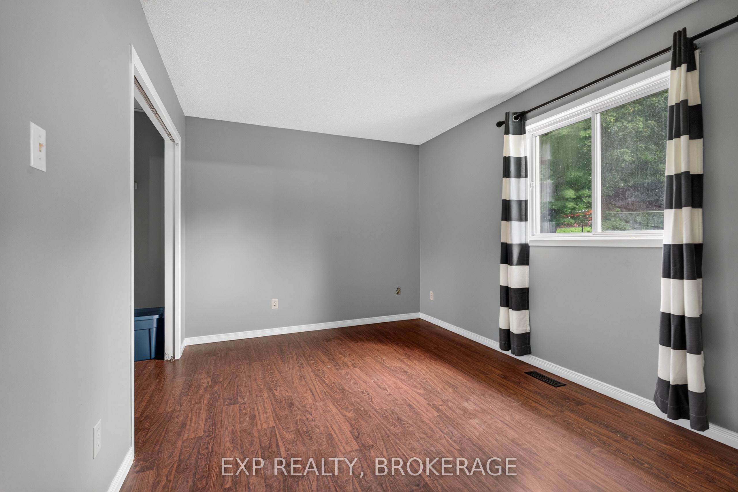 9009 Perth Road Property Photo 15