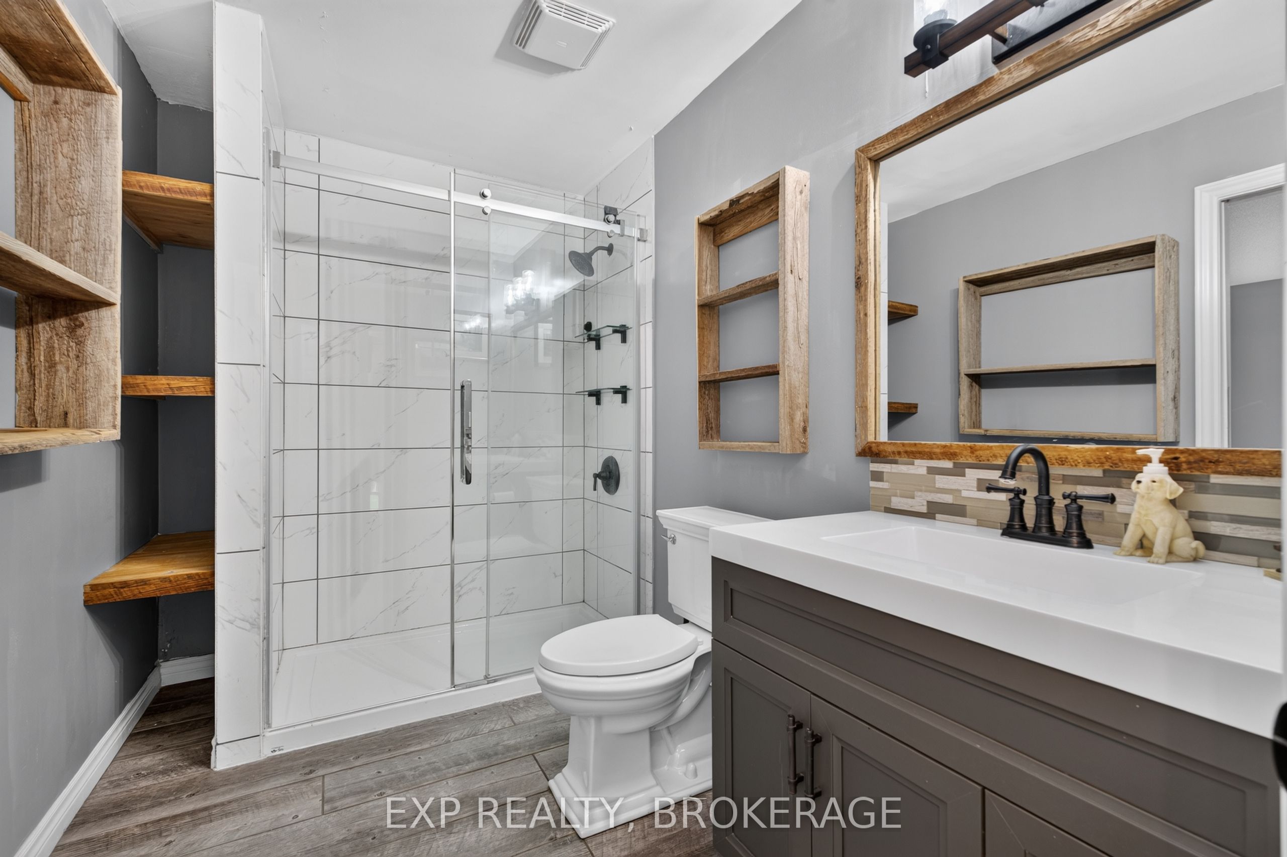 9009 Perth Road Property Photo 17
