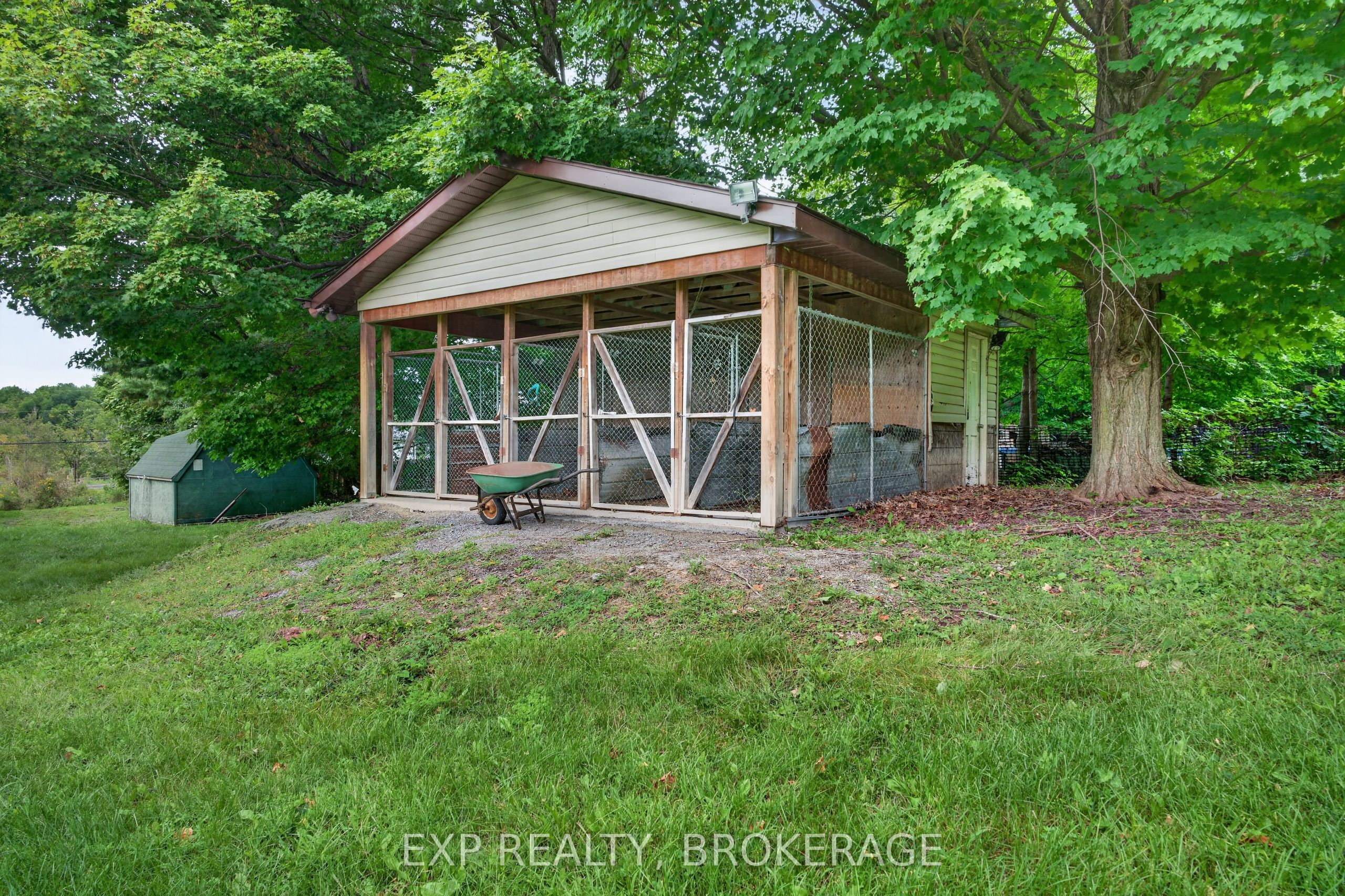 9009 Perth Road Property Photo 35