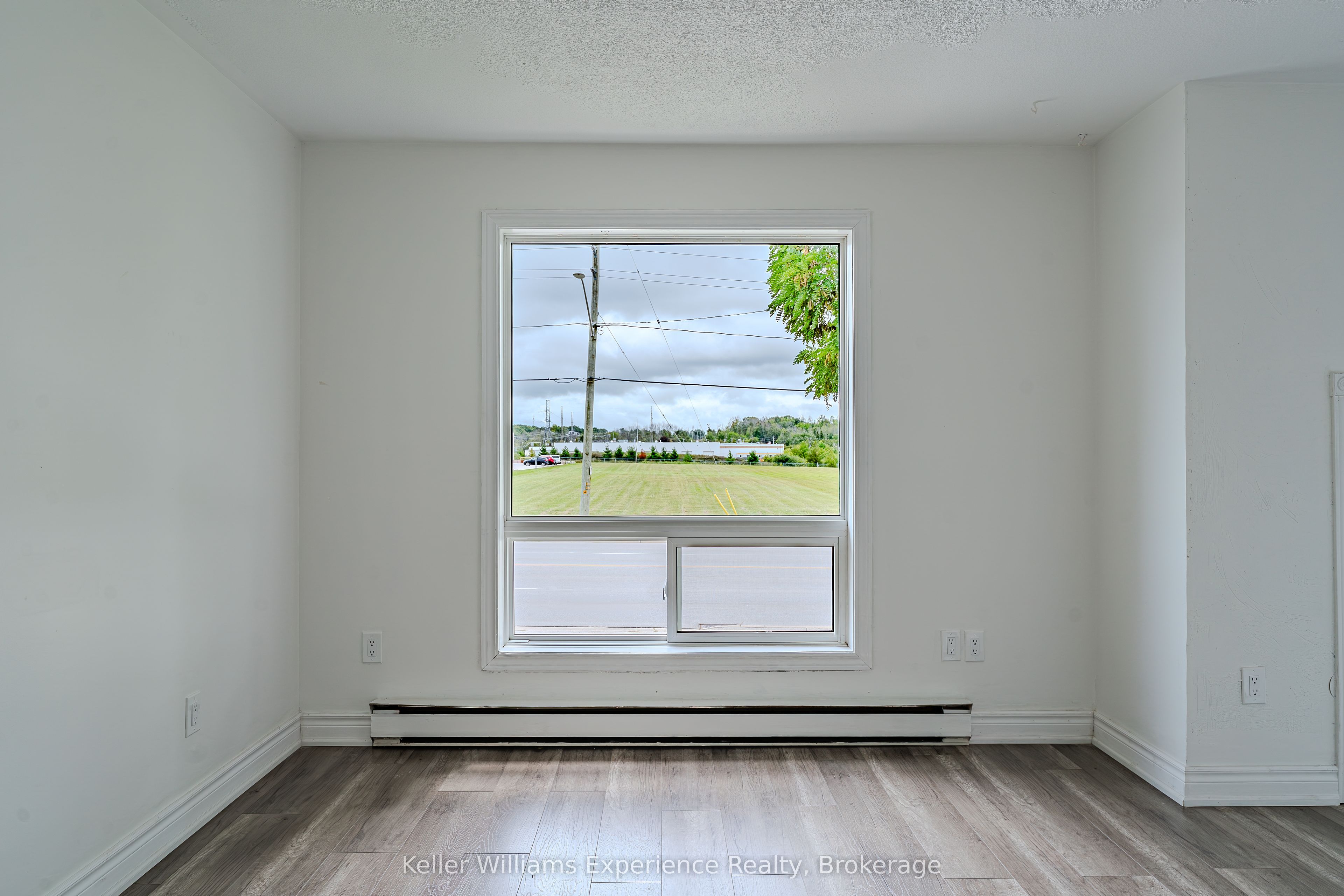 1088 8th Street E Property Photo 7