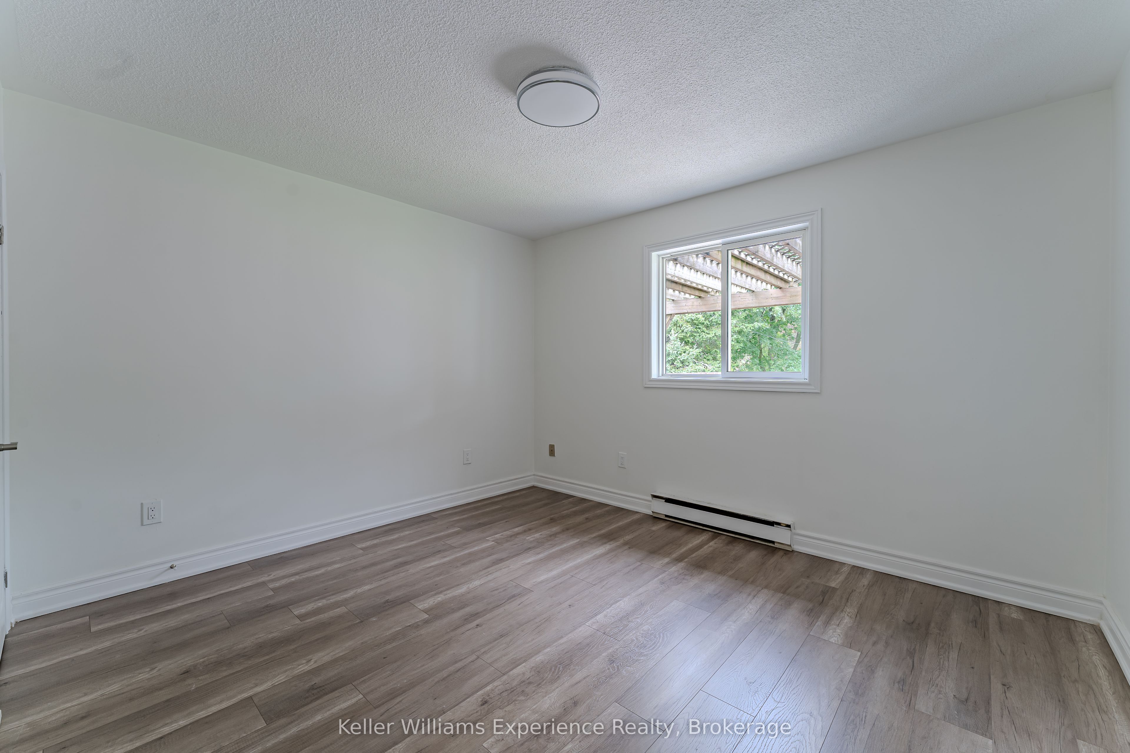 1088 8th Street E Property Photo 21