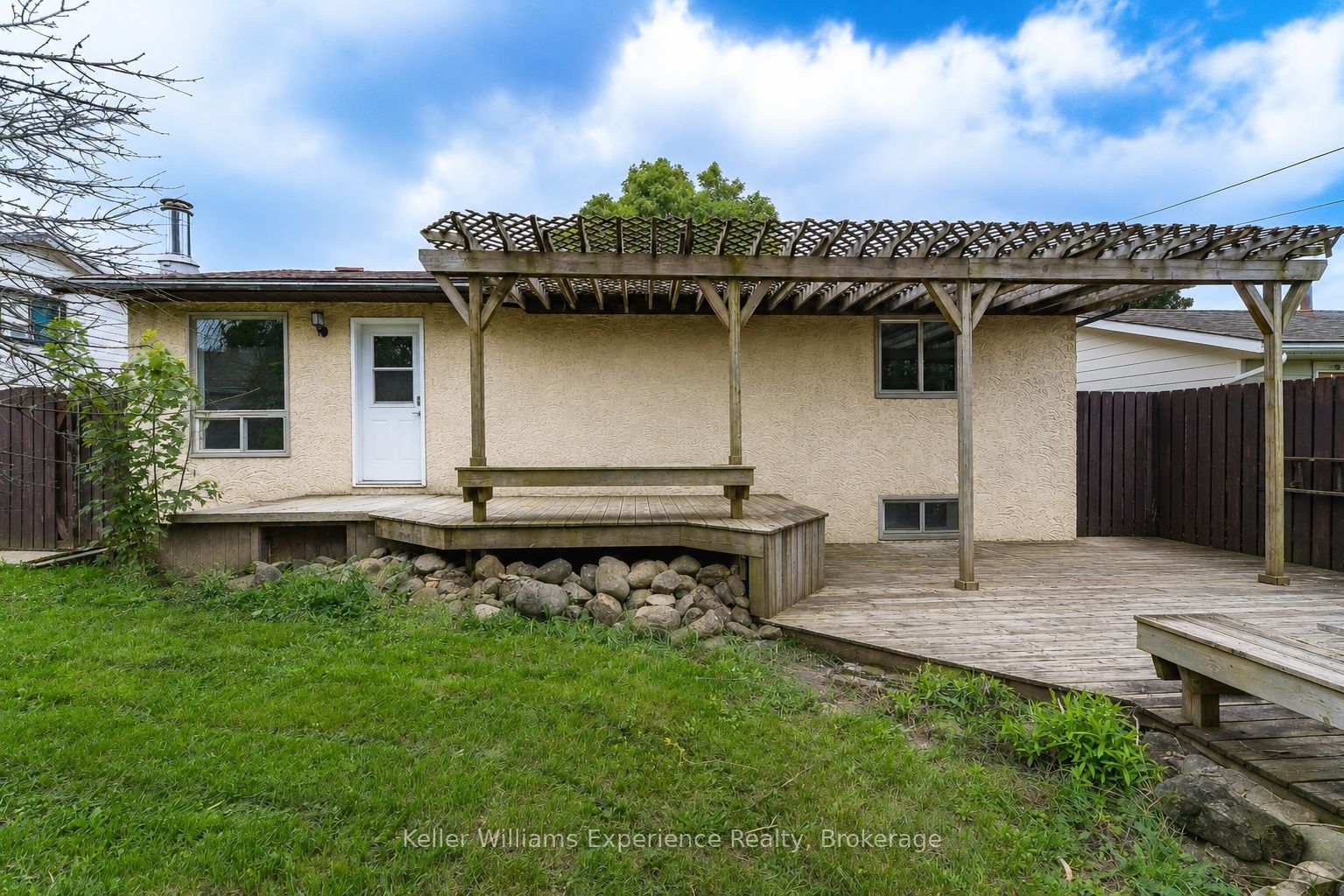 1088 8th Street E Property Photo 38