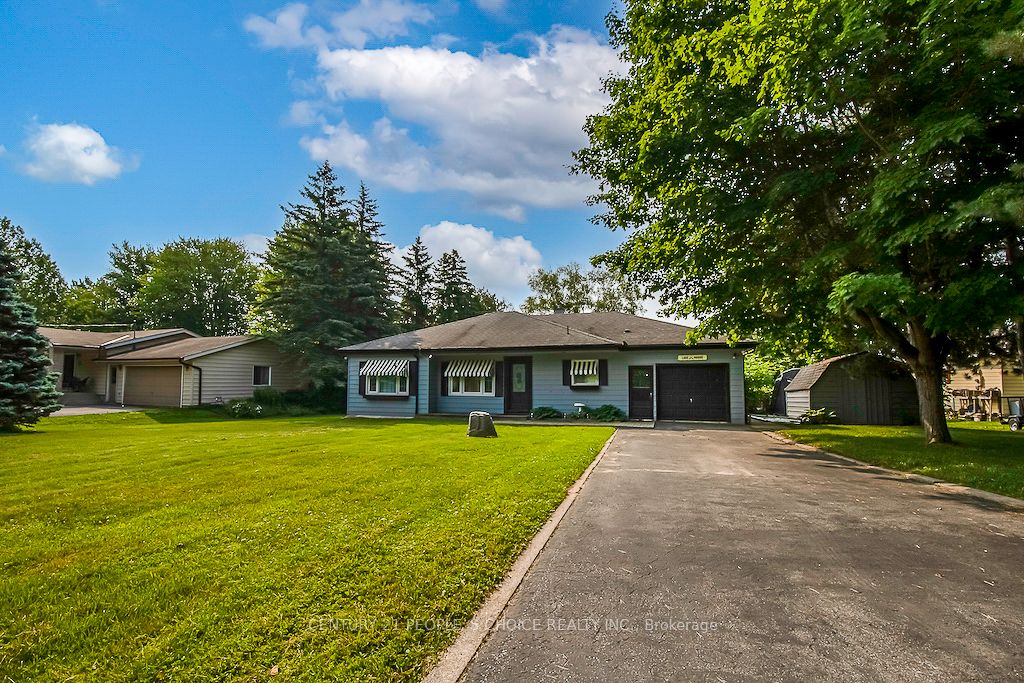 3 Lakeshore Boulevard Property Photo 1