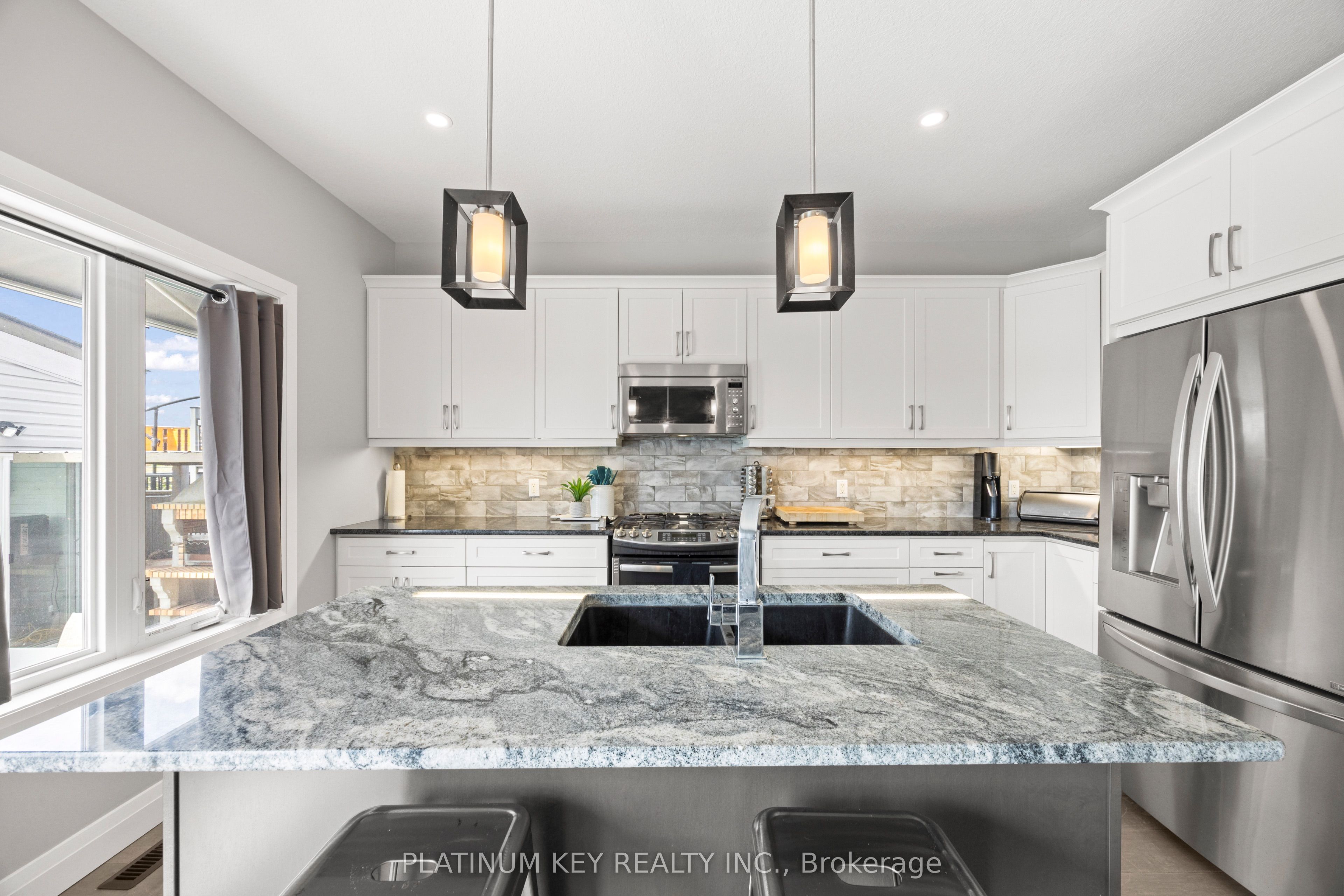 248 Snyders Avenue Property Photo 13
