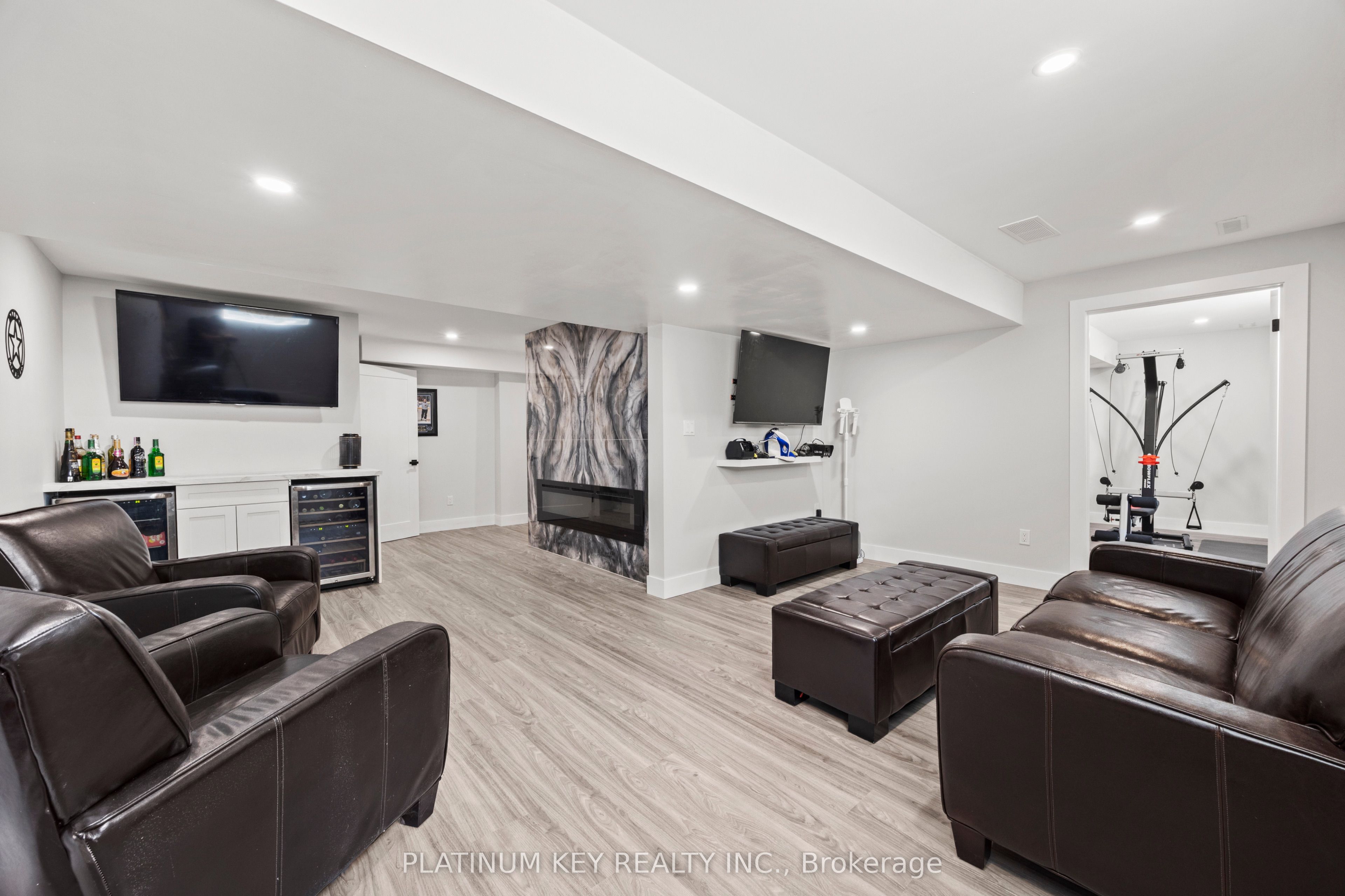 248 Snyders Avenue Property Photo 29