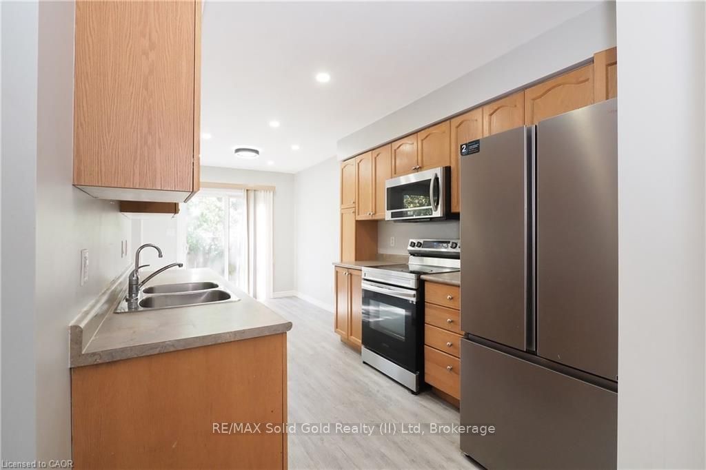 776 Paris Boulevard Property Photo 13