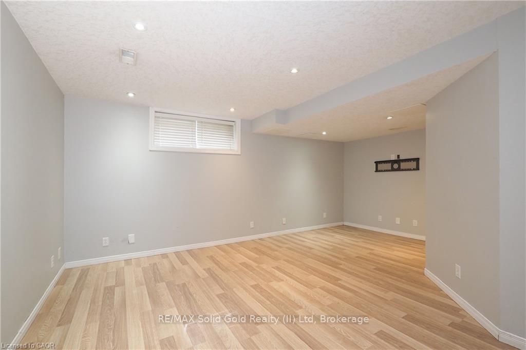 776 Paris Boulevard Property Photo 35