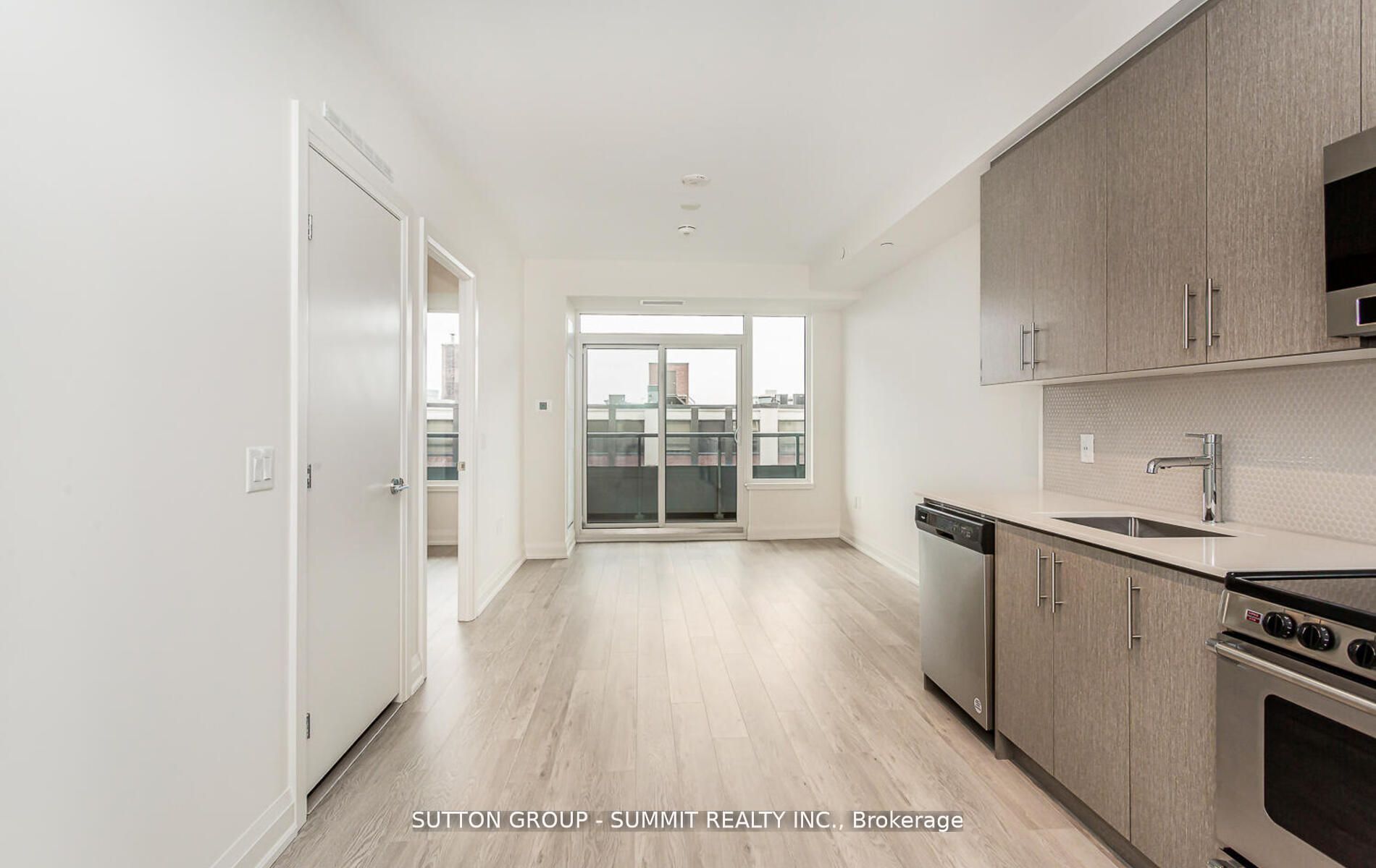 212 King William Street 622 Property Photo 6