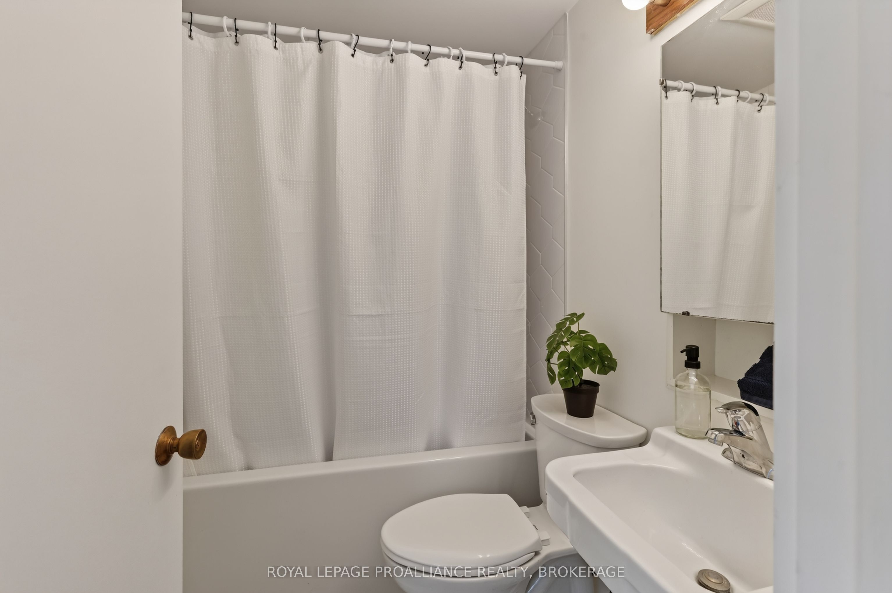 1103 County Road 2 Property Photo 10