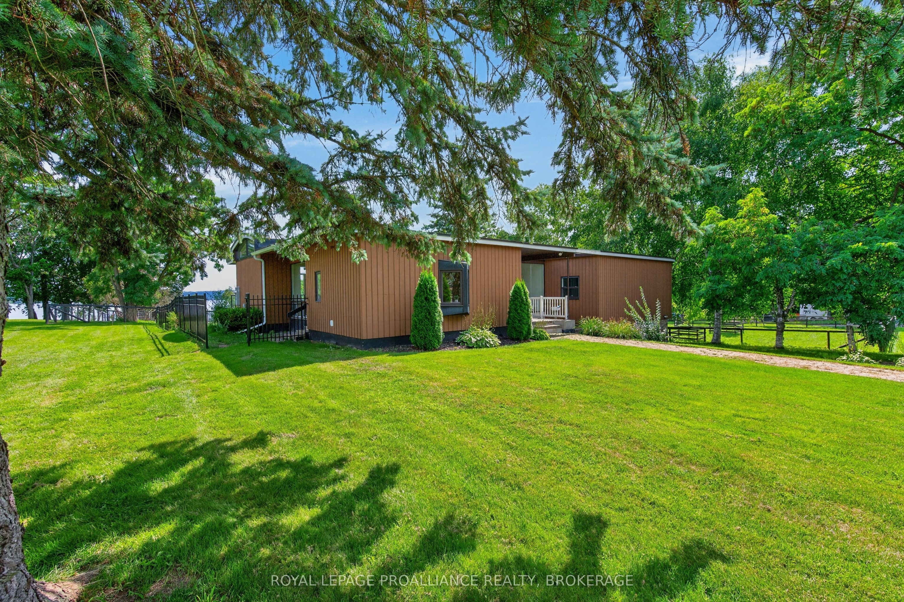 1103 County Road 2 Property Photo 33