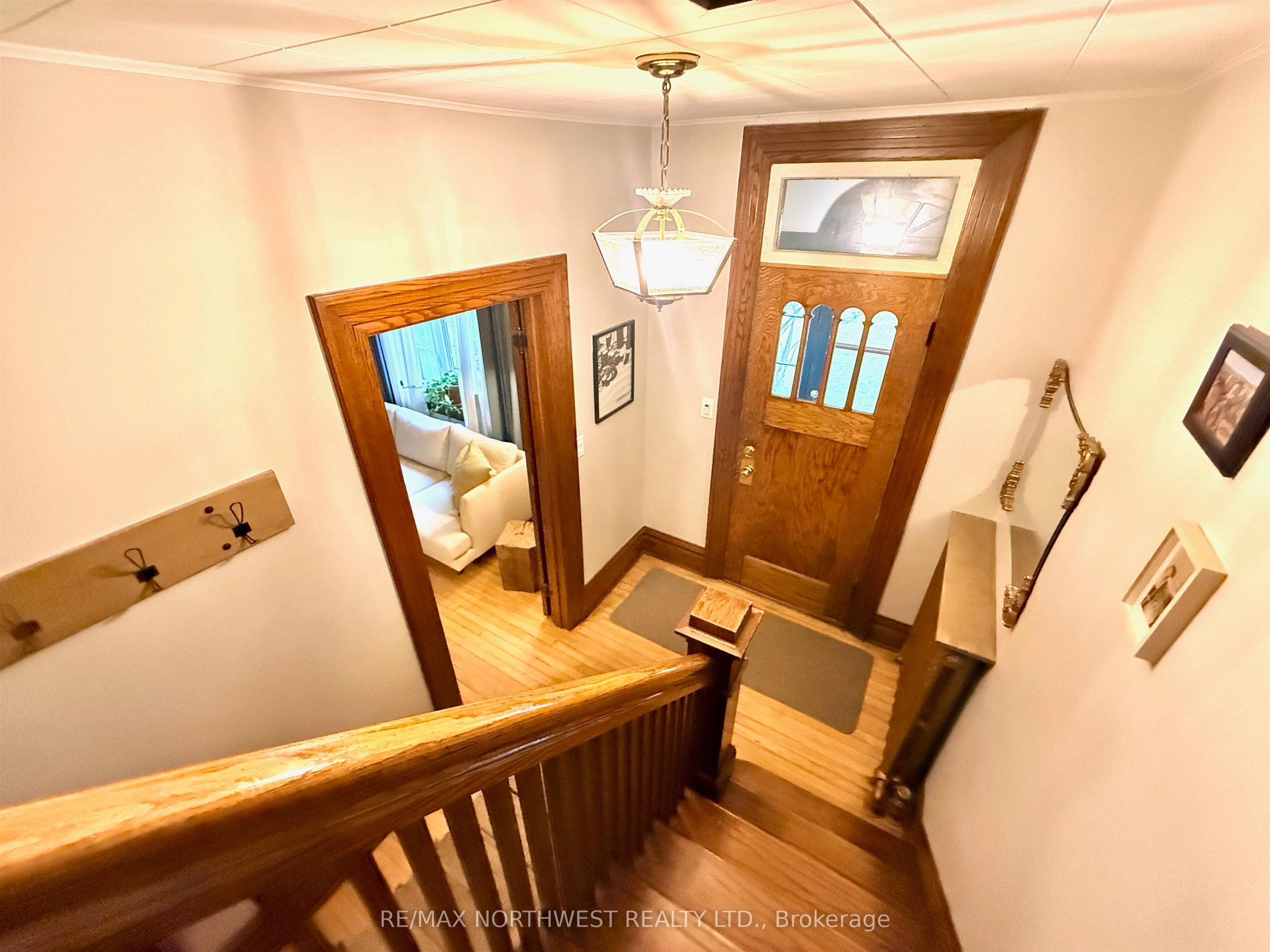 324 Third St S Property Photo 11