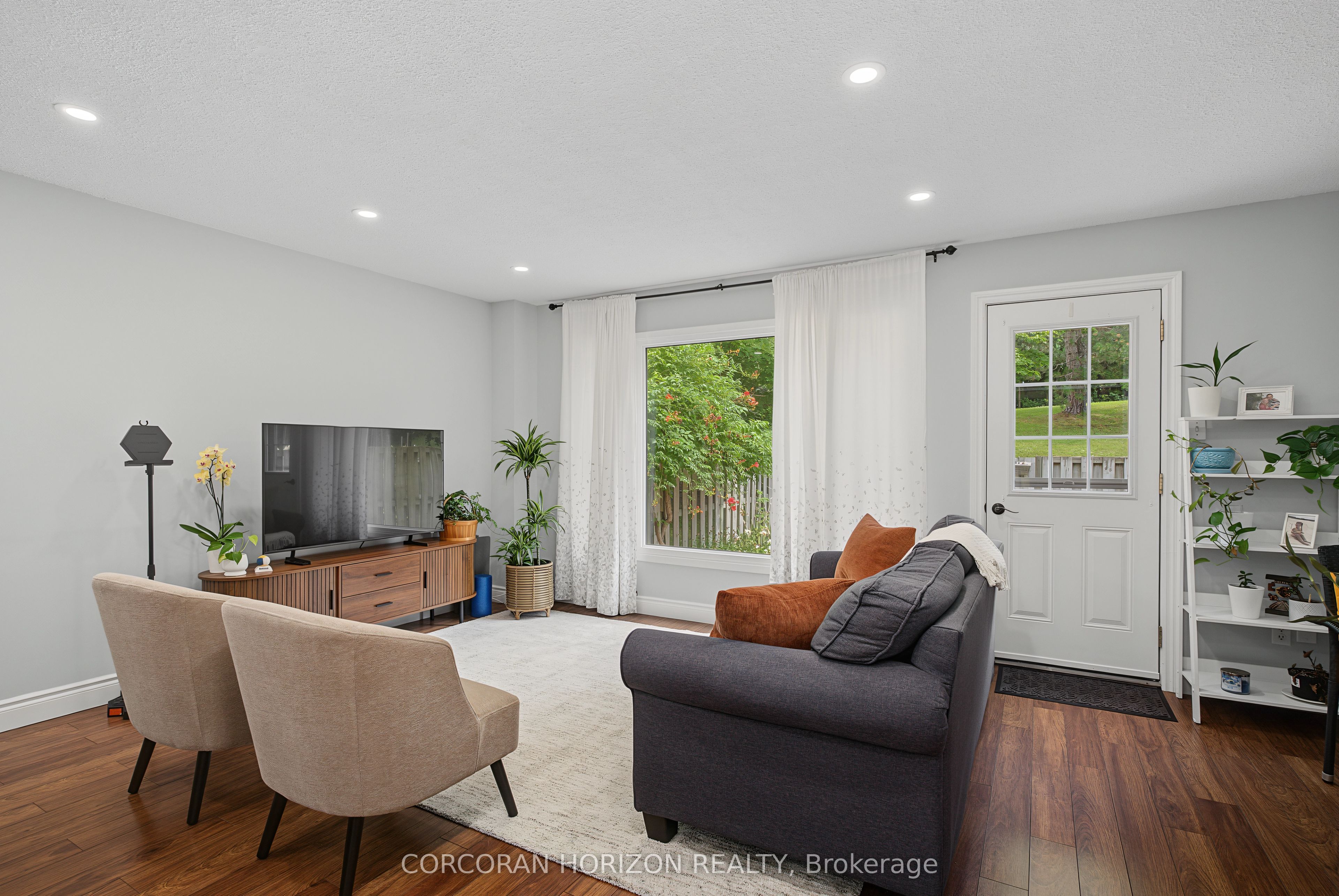 15 Green Valley Drive 1 Property Photo 16