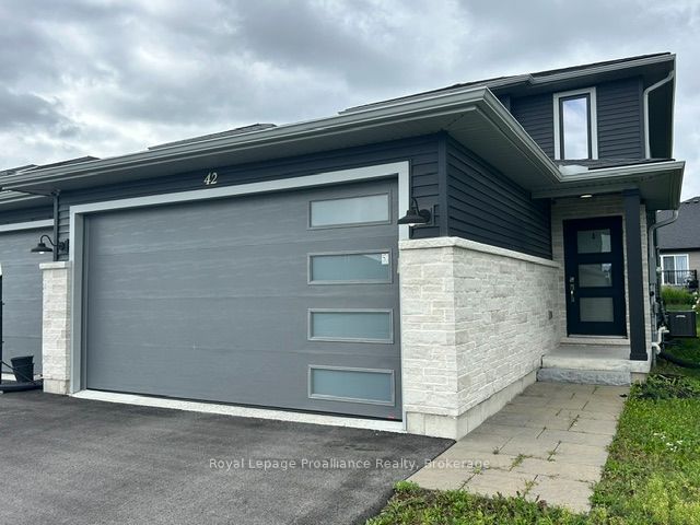 42 Dewal Place Property Photo 1