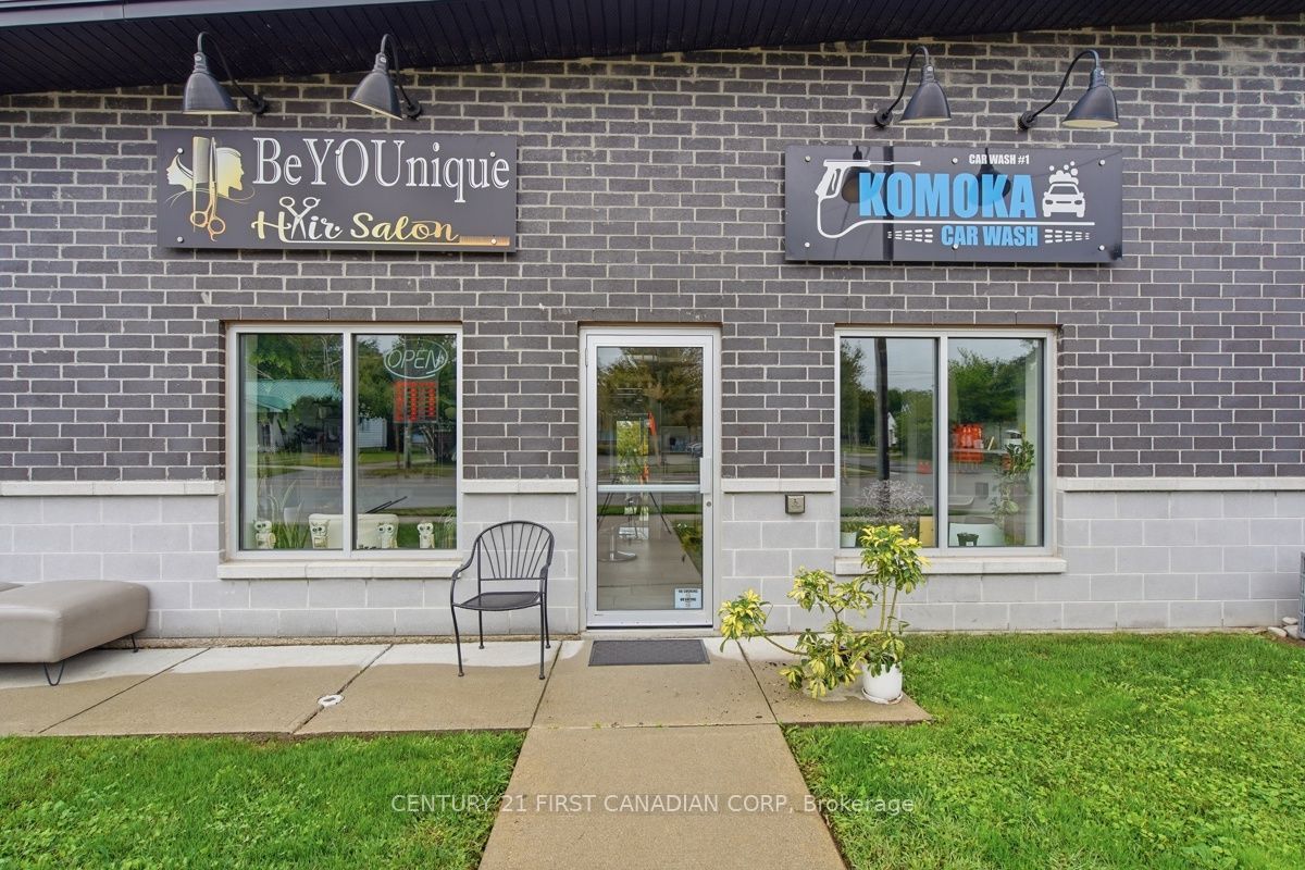 22663 Komoka Road Property Photo 12