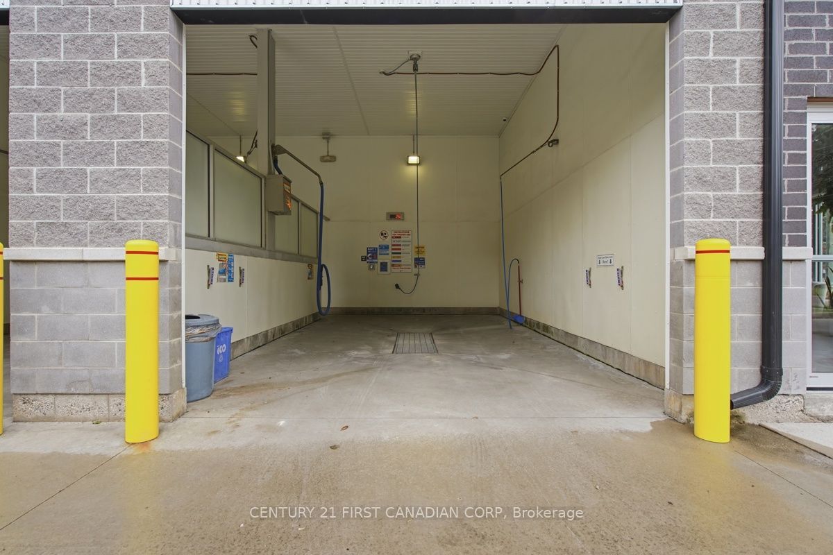 22663 Komoka Road Property Photo 13