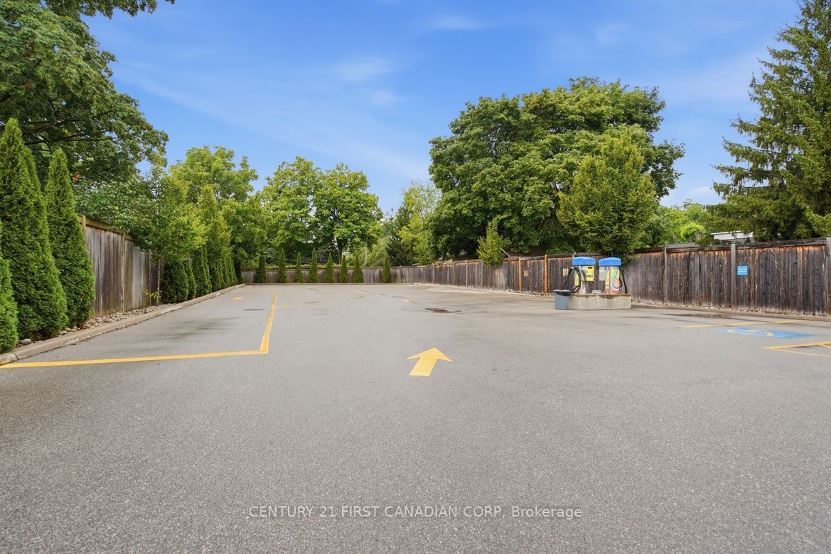 22663 Komoka Road Property Photo 17