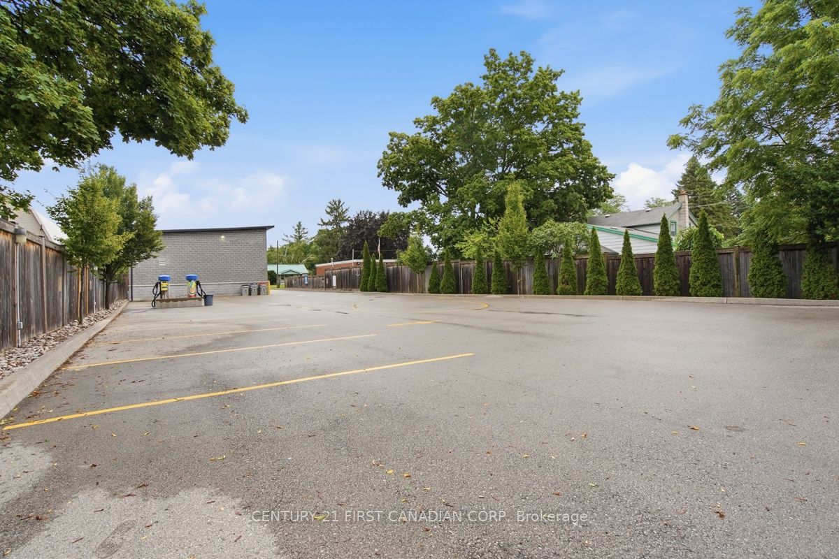 22663 Komoka Road Property Photo 20