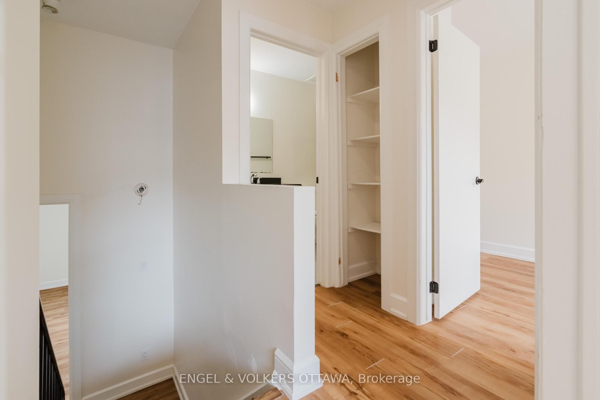 8 Almond Lane Property Photo 19