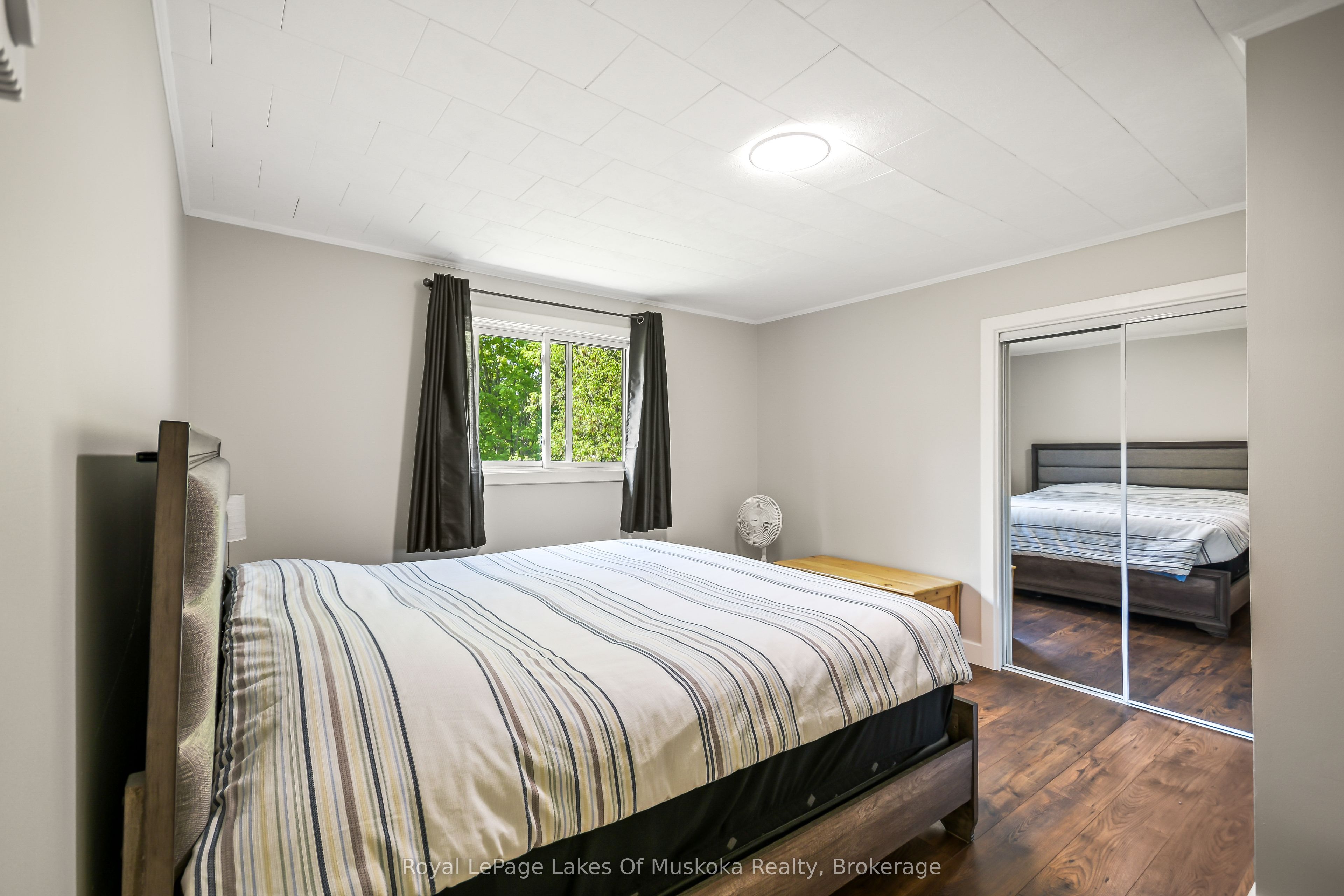 571 David Street E Property Photo 14