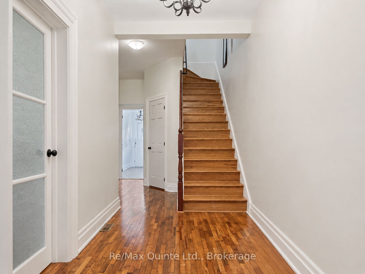 296 Coleman Street Property Photo 2