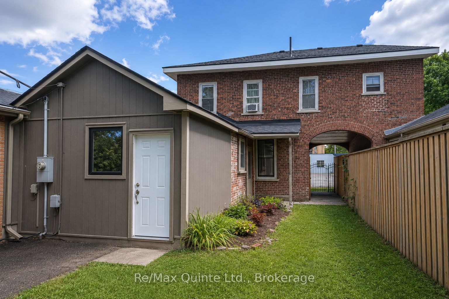 296 Coleman Street Property Photo 13