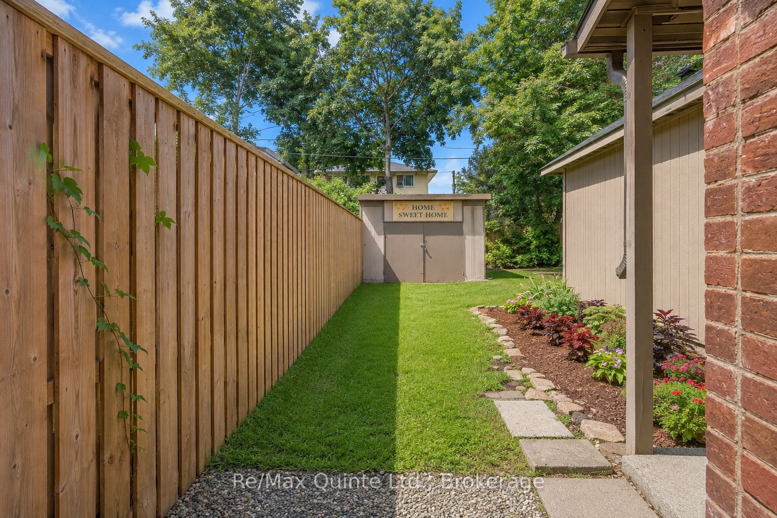 296 Coleman Street Property Photo 14