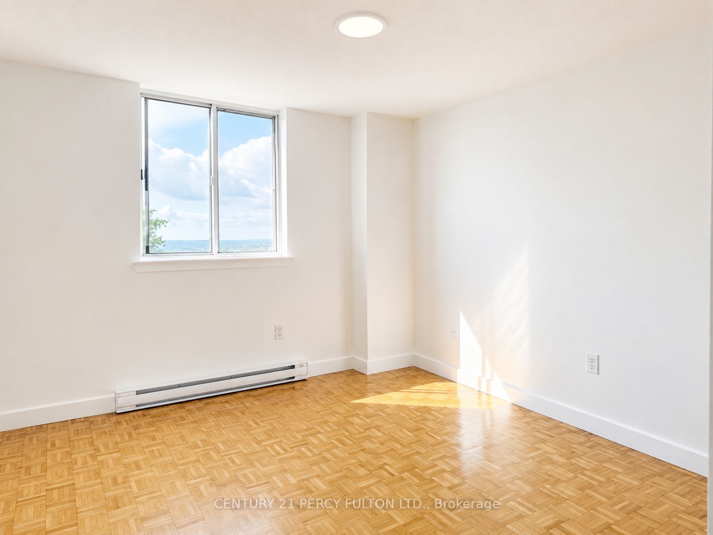 1155 Goodfellow Road 301 Property Photo 8