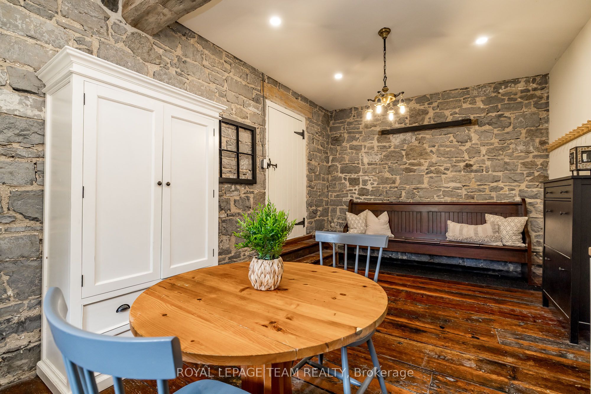 492 River Road Property Photo 19