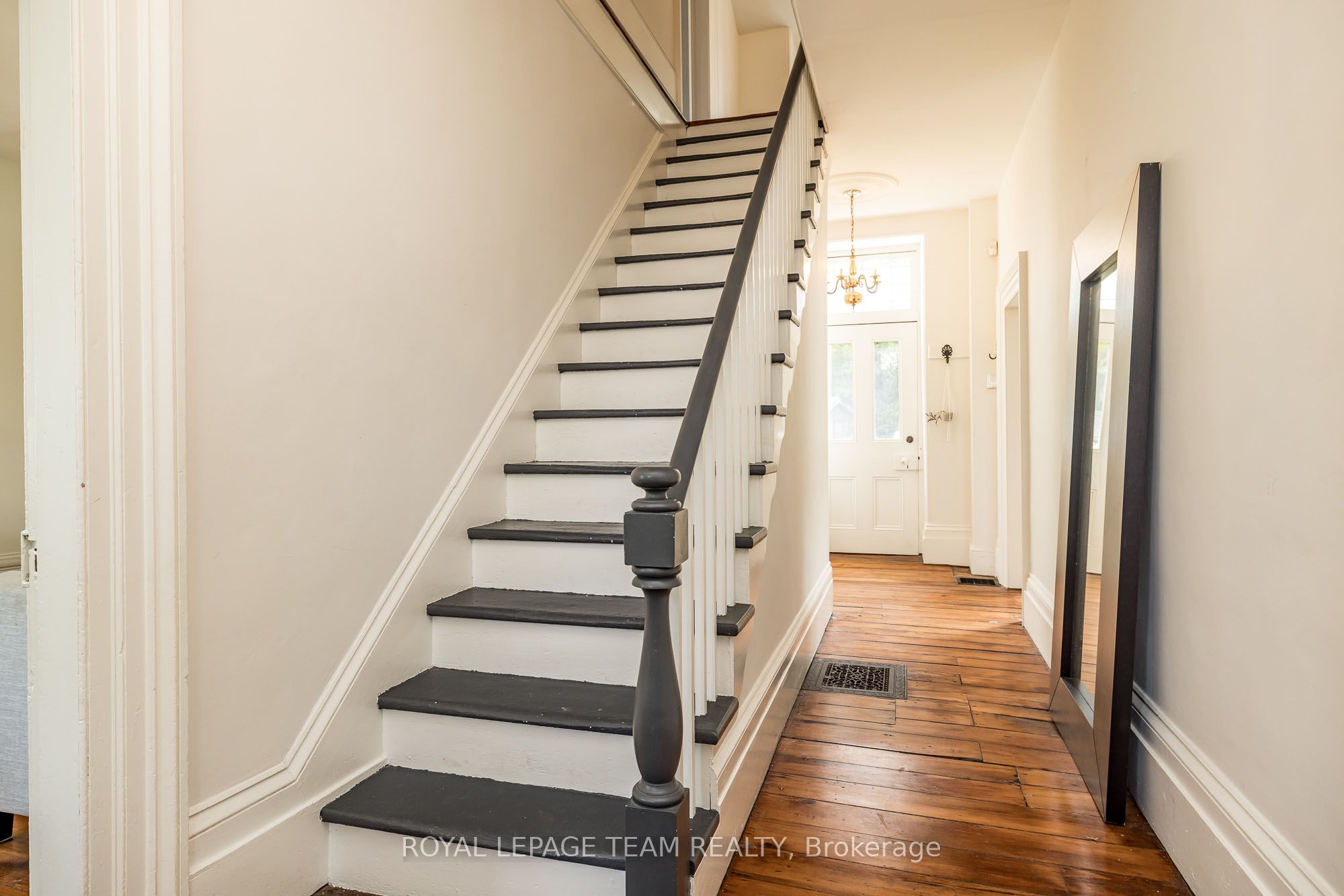 492 River Road Property Photo 27