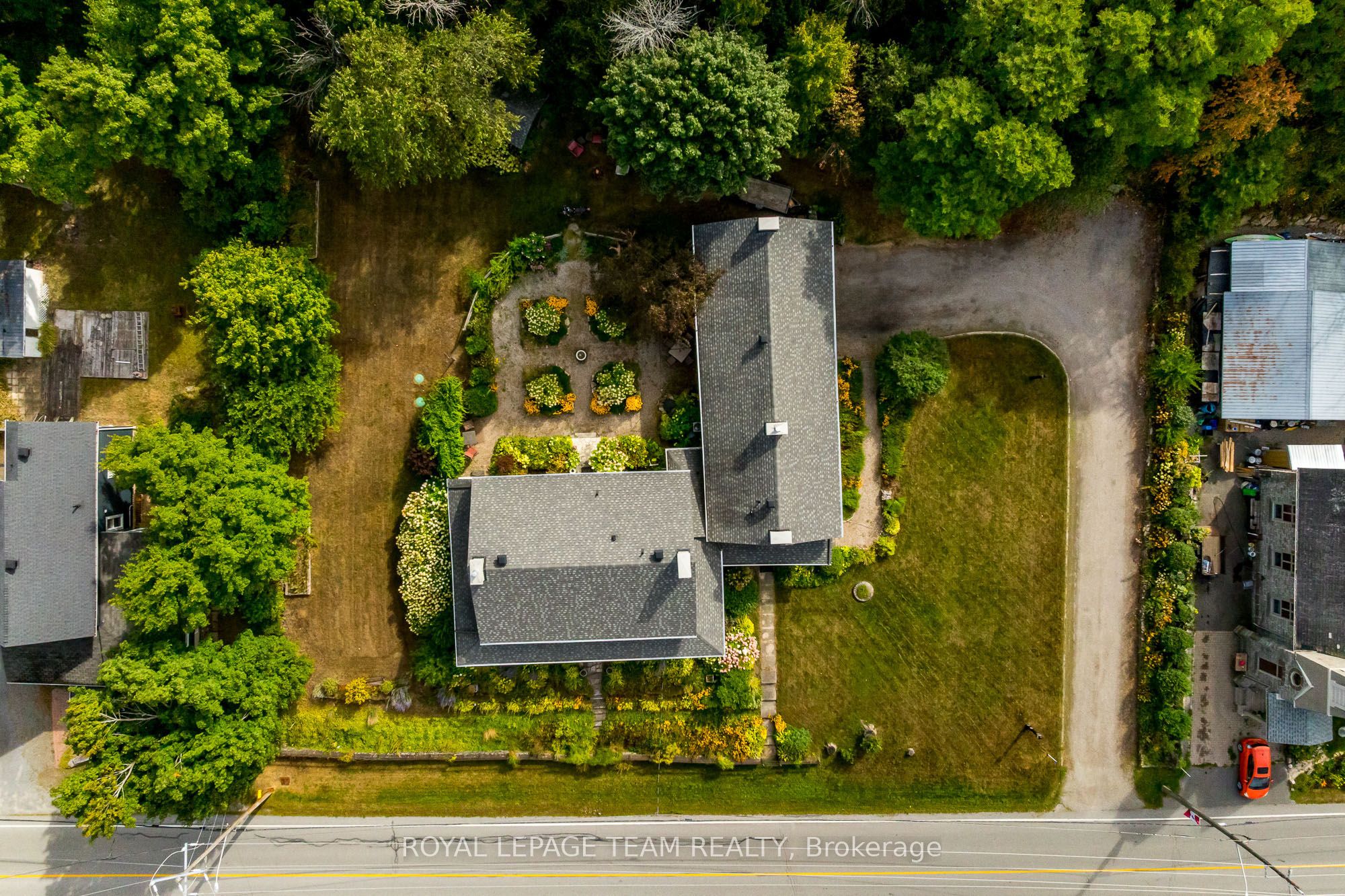 492 River Road Property Photo 38