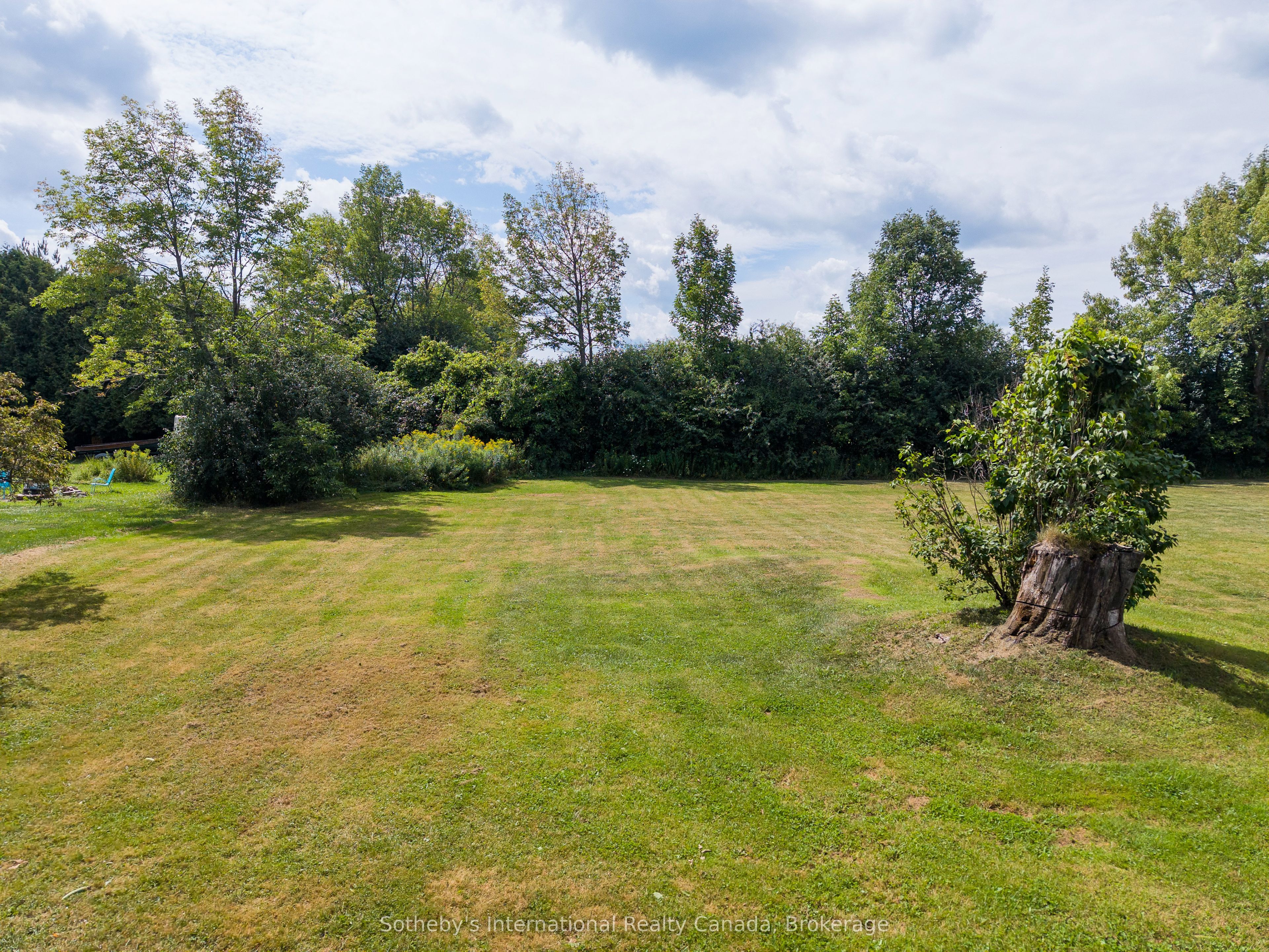 158254 7th Line Property Photo 30