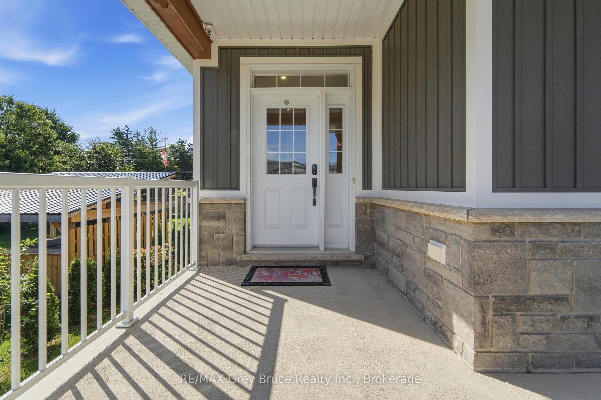 59 4th Street N Property Photo 4