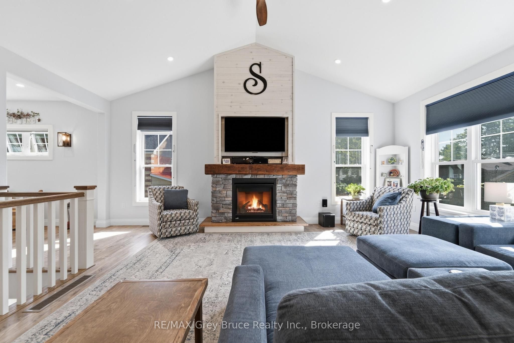 59 4th Street N Property Photo 16