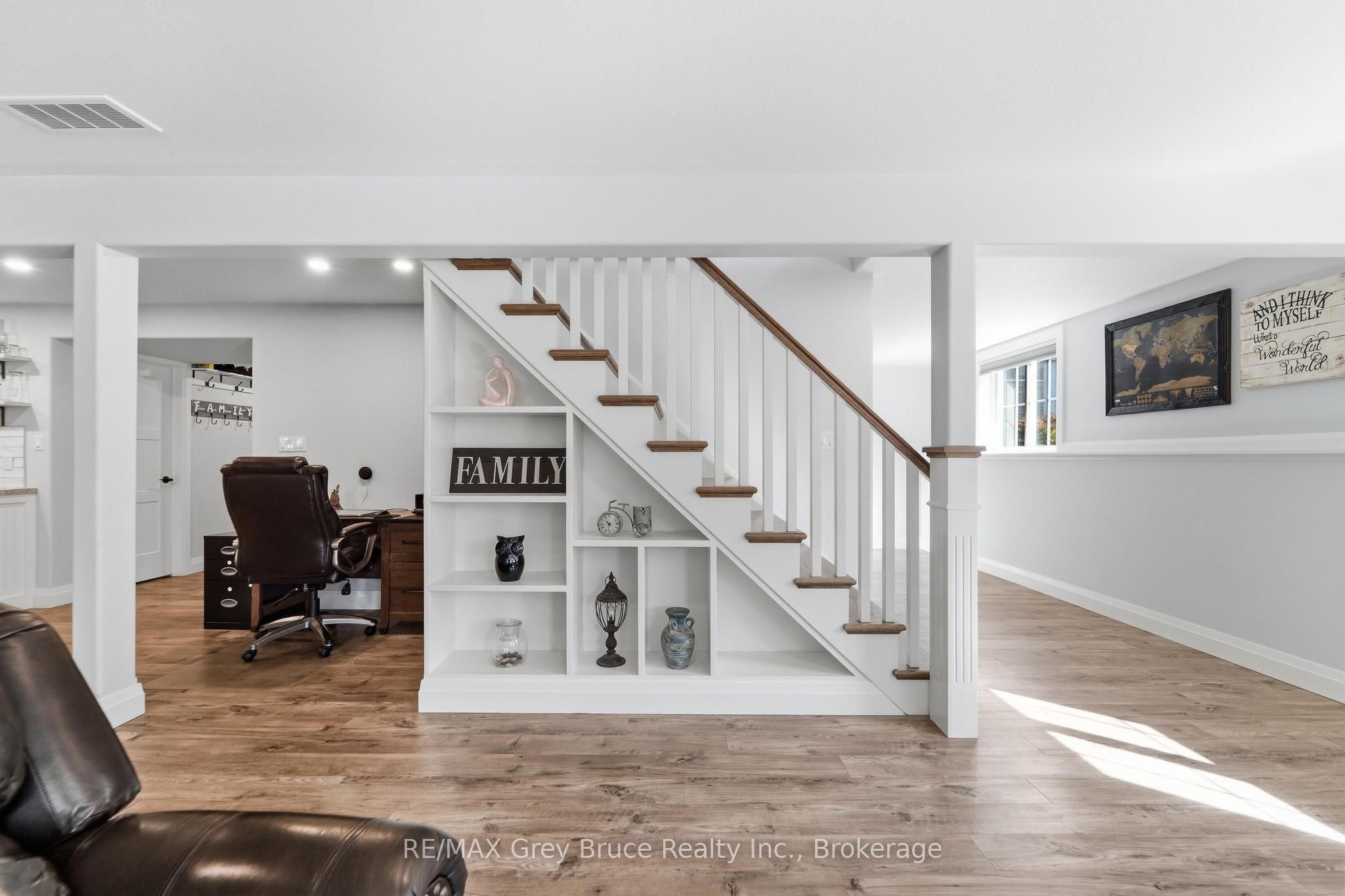 59 4th Street N Property Photo 30