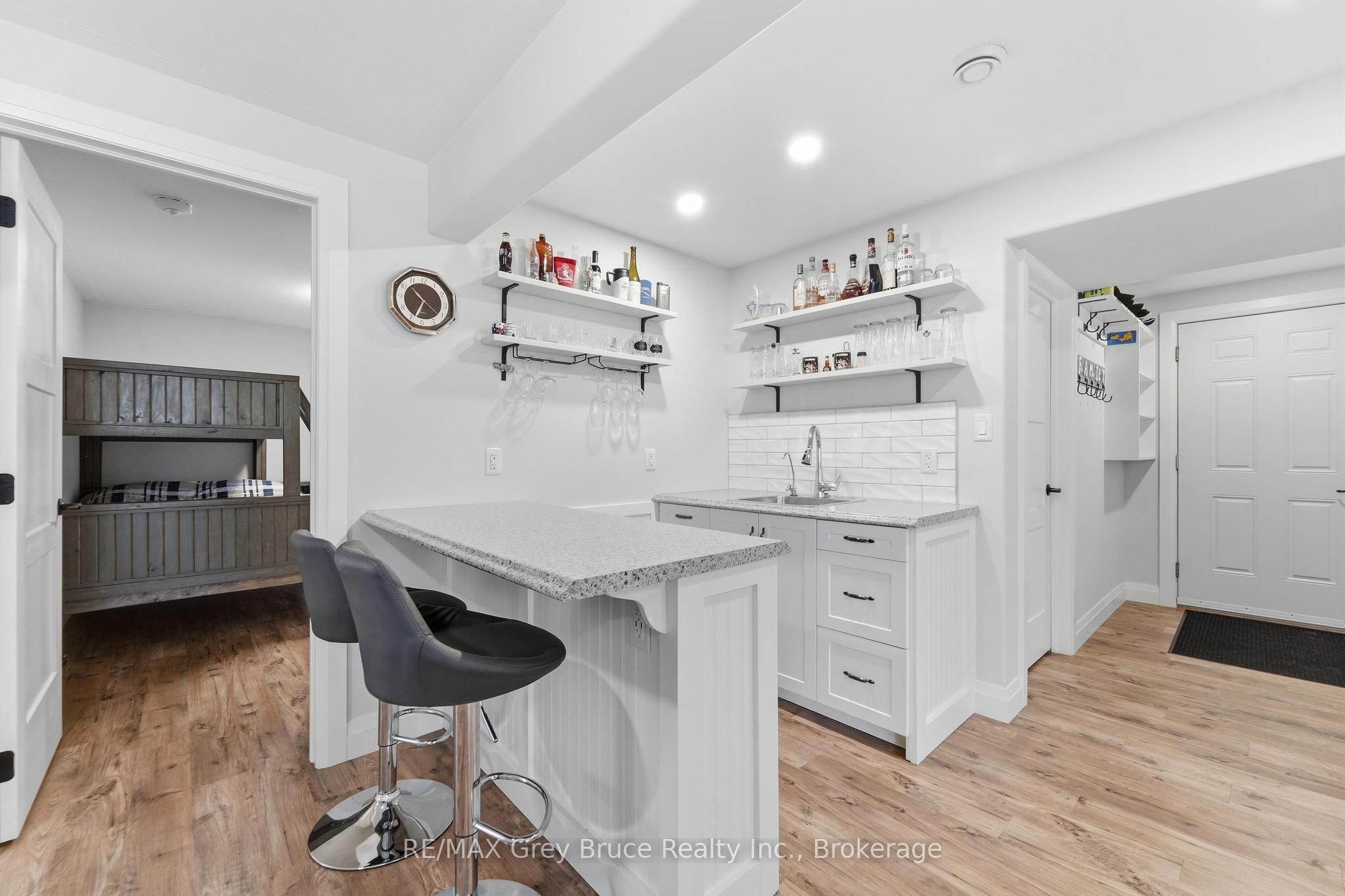 59 4th Street N Property Photo 33