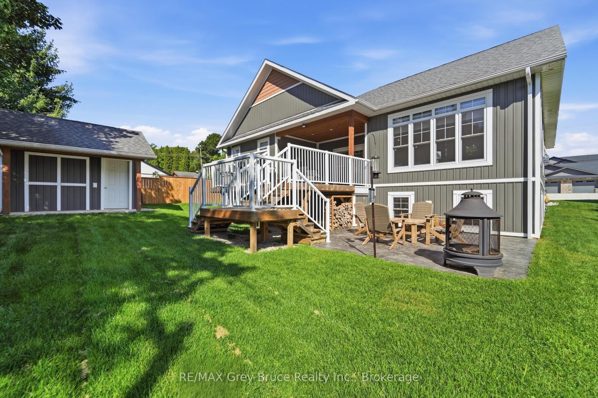 59 4th Street N Property Photo 42