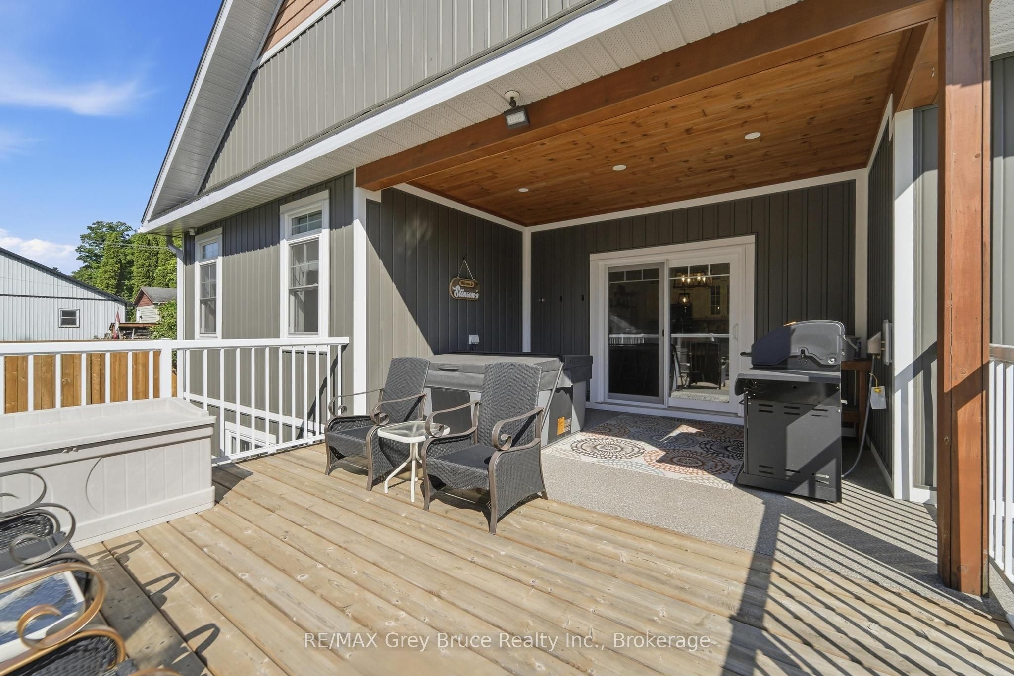 59 4th Street N Property Photo 44