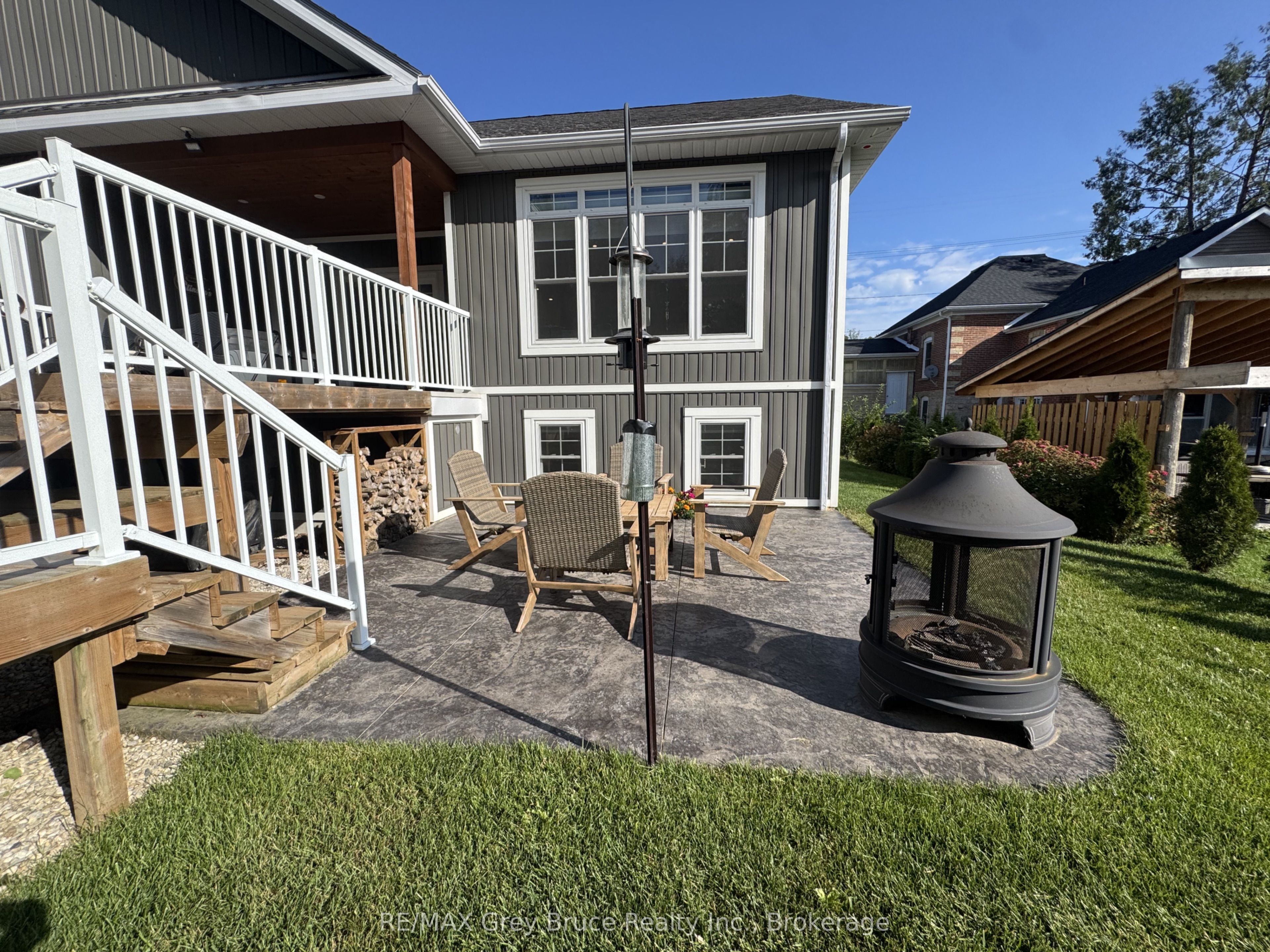 59 4th Street N Property Photo 45