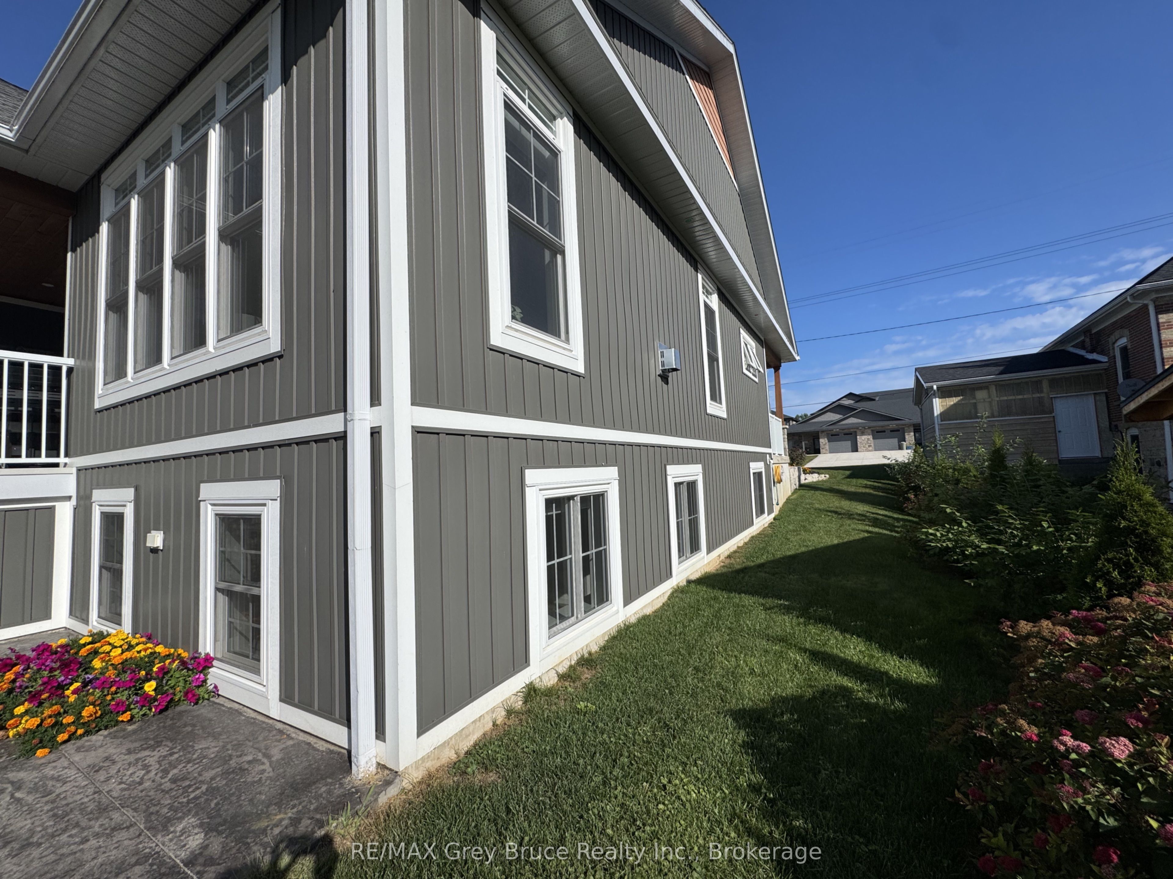 59 4th Street N Property Photo 47